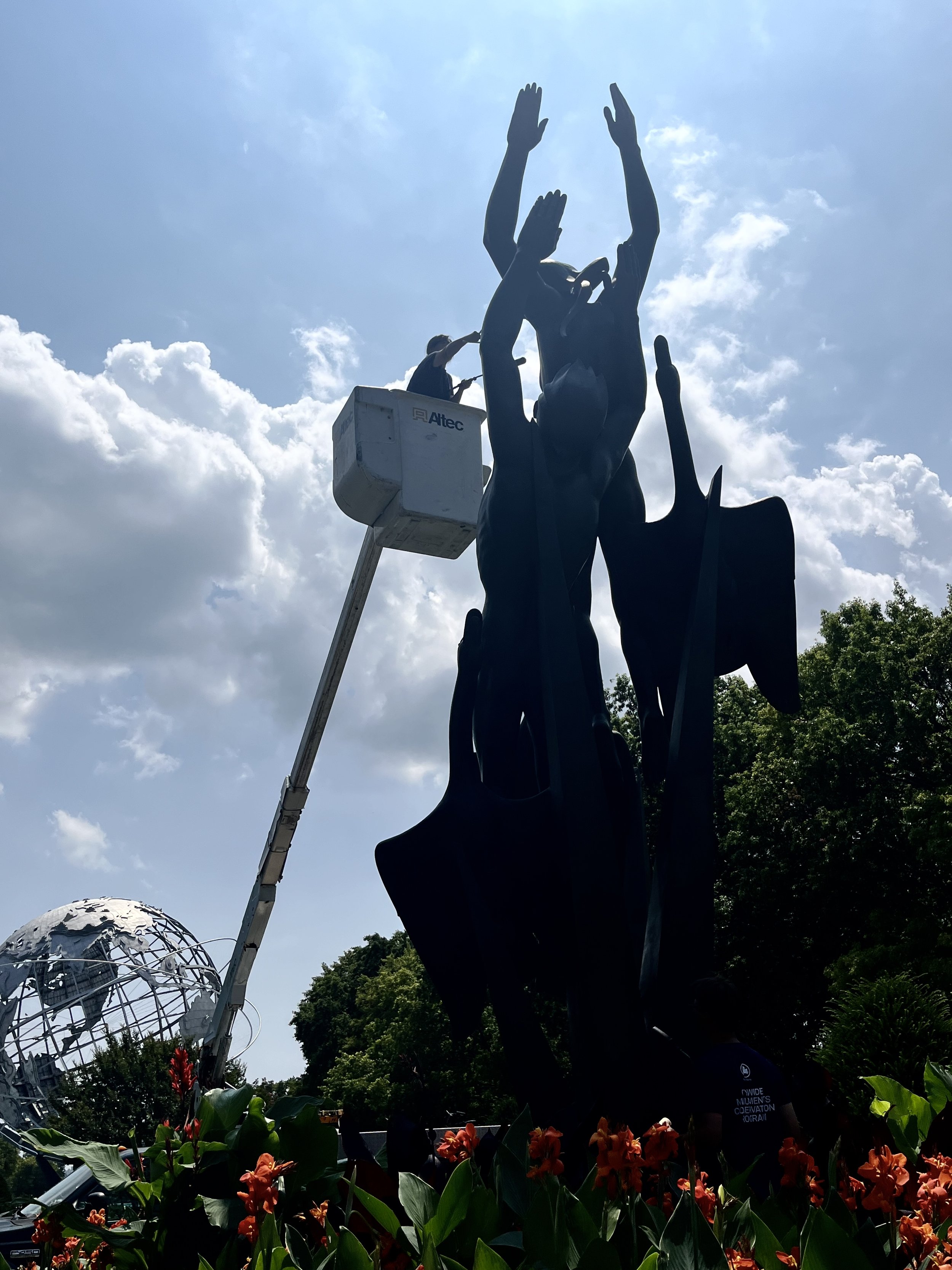 Hot waxing bronze "Freedom of the Human Spirit" in Flushing Meadows Corona Park. (Photo: Madeline Krol)