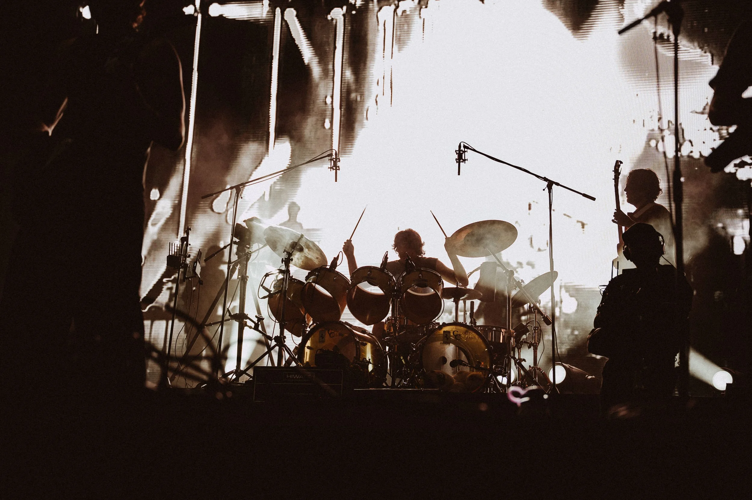 King Gizzard performing Han-Tyumi at Field of Vision with atmospheric lighting.