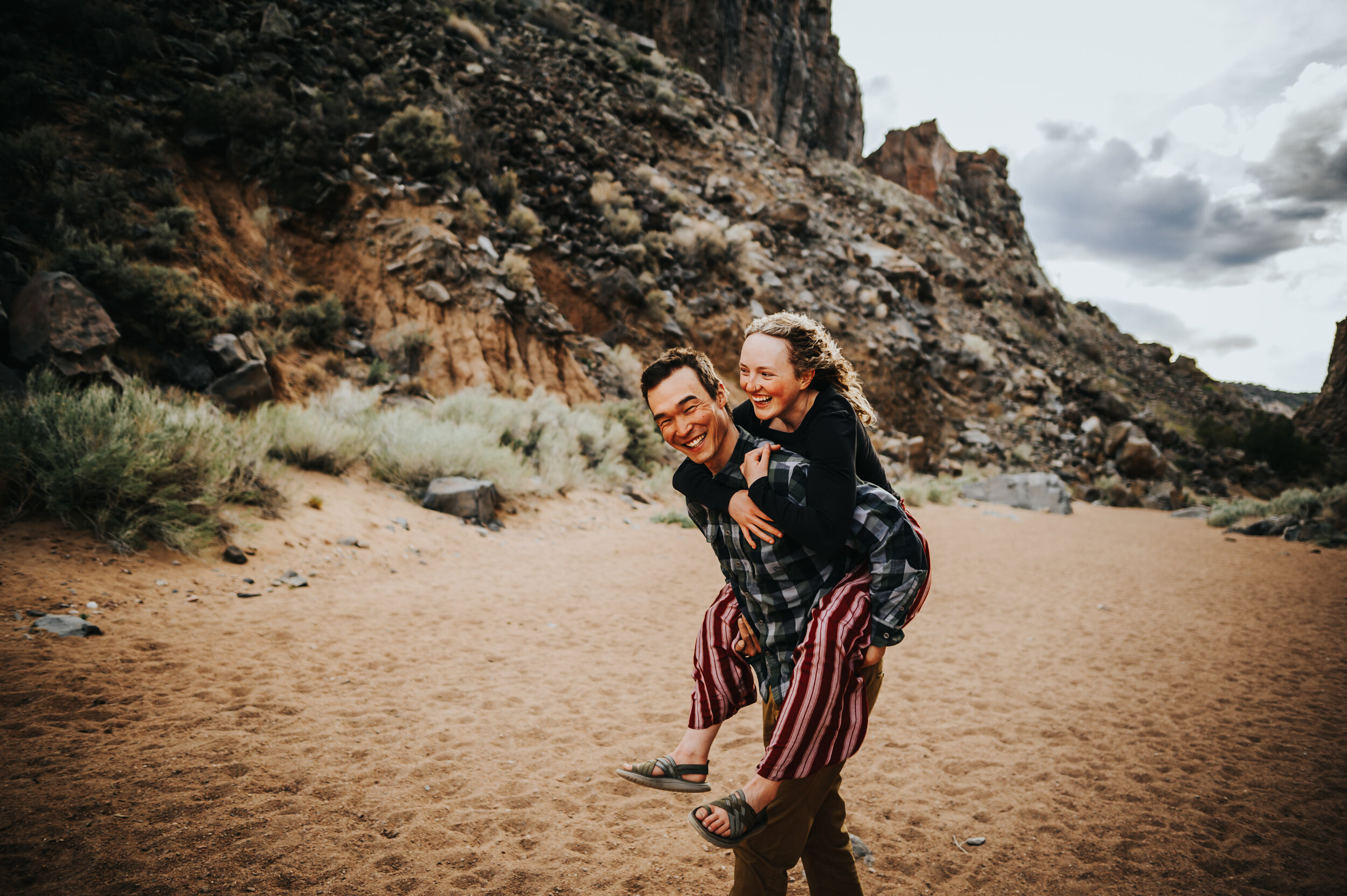 Hunter and Alex Couples Session Santa Fe New Mexico Sunset Diablo Canyon Wild Prairie Photography-8-2020.jpg