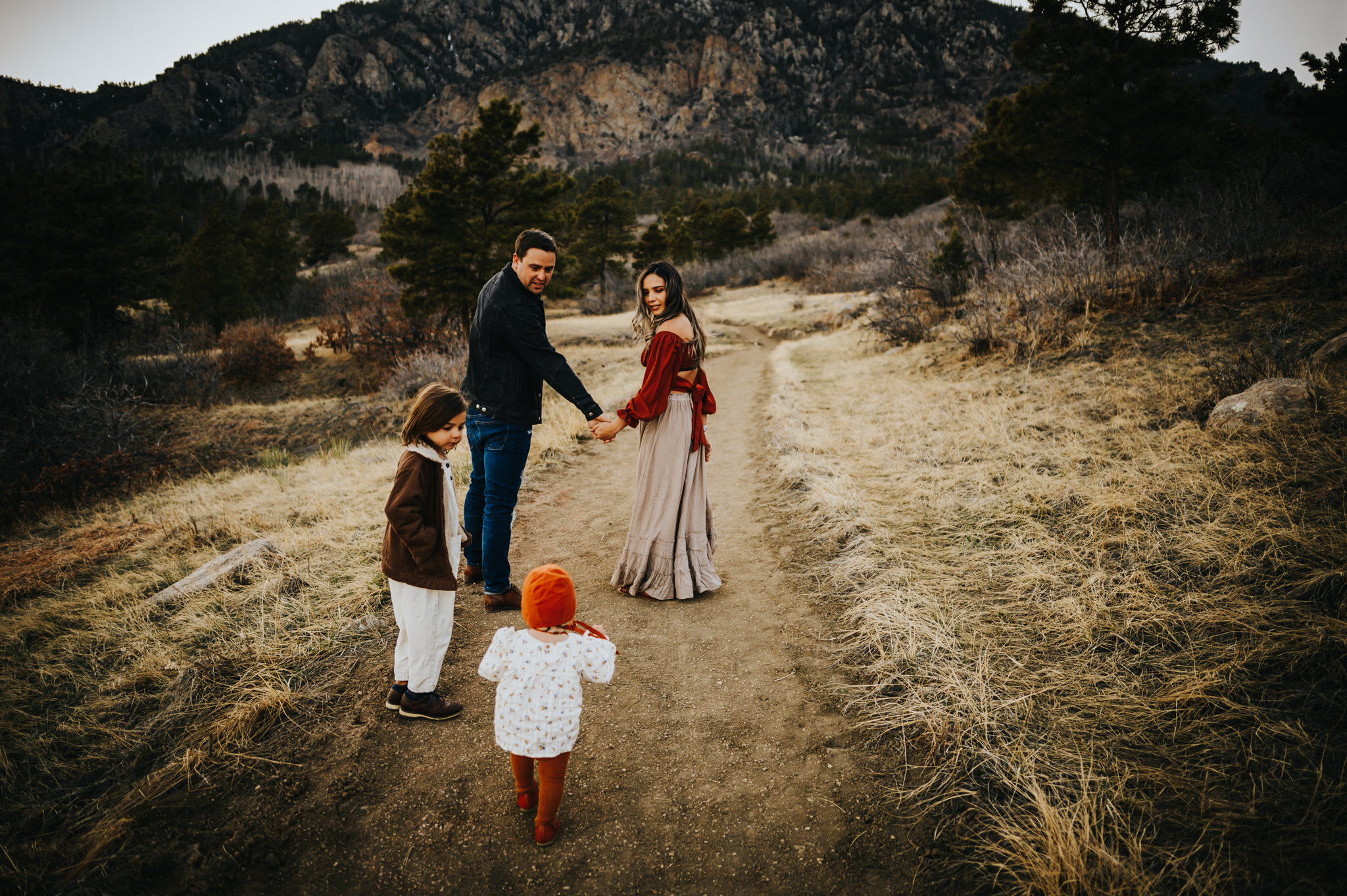 Janine Mullins Family Session Colorado Springs Photographer Cheyenne Mountain State Park Wild Prairie Photography-24- 2021.jpg