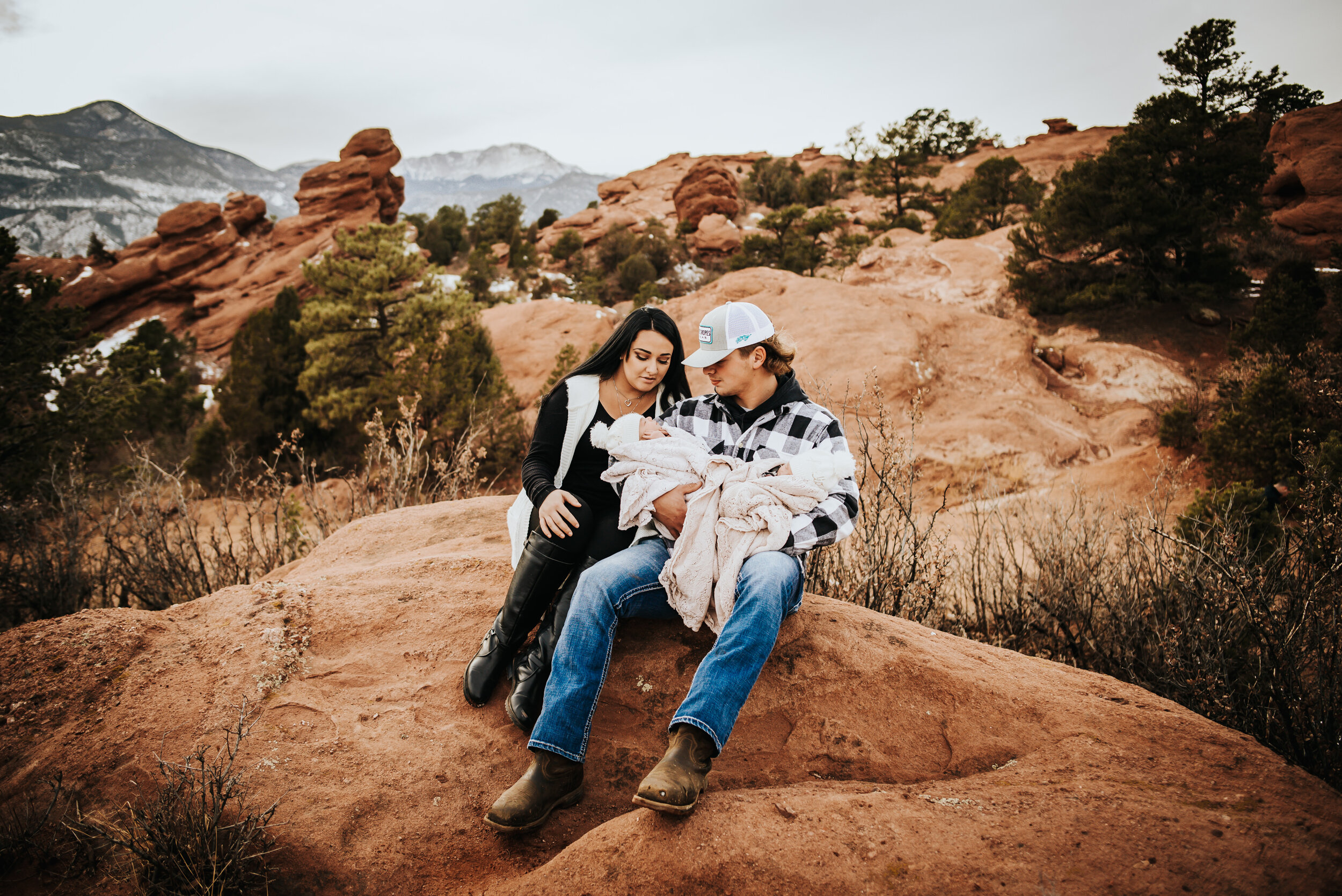 Lori Collins Extended Family Session Colorado Springs Sunset Garden of the Gods Wild Prairie Photography-18-2021.jpg