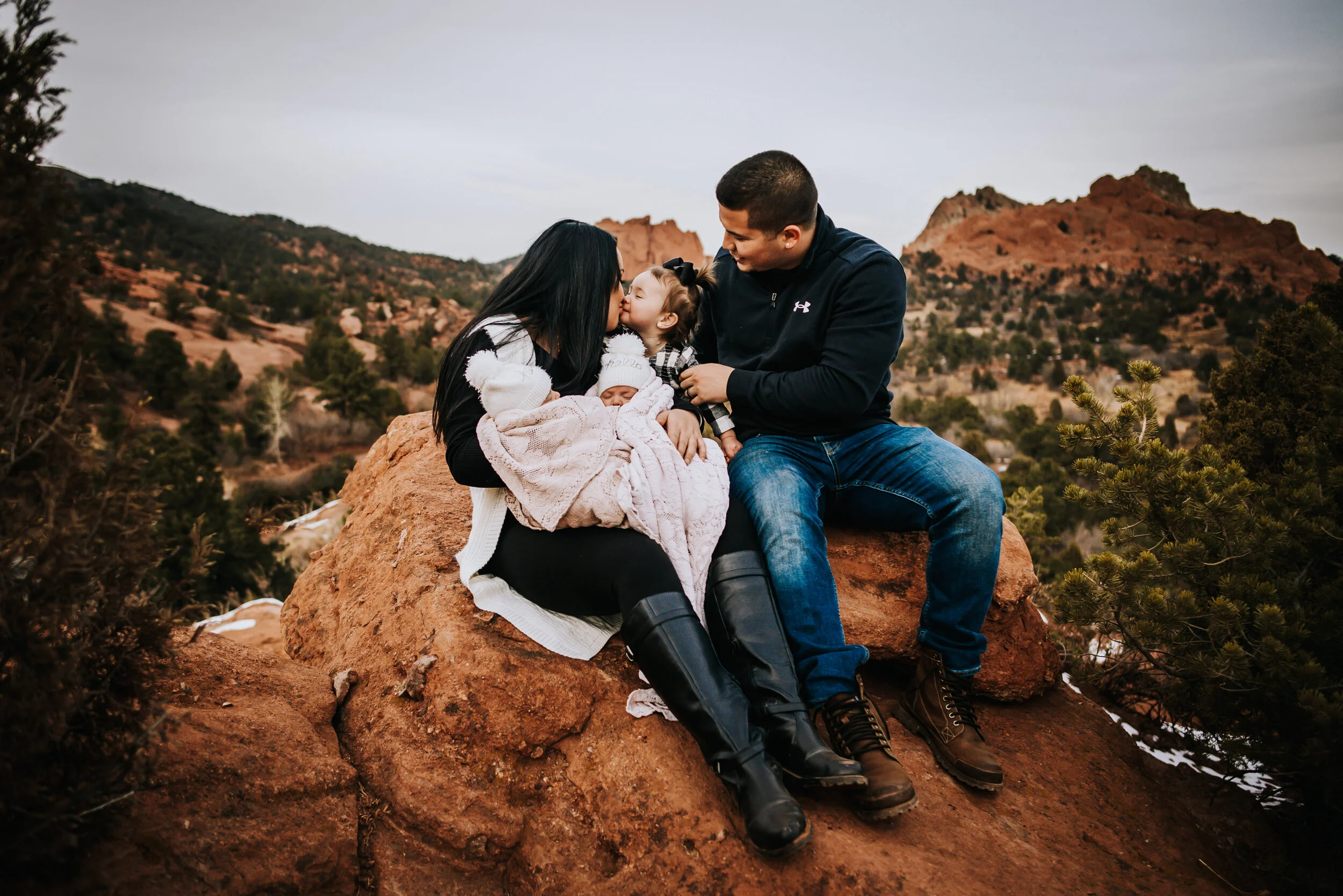 Lori Collins Extended Family Session Colorado Springs Sunset Garden of the Gods Wild Prairie Photography-32-2021.jpg