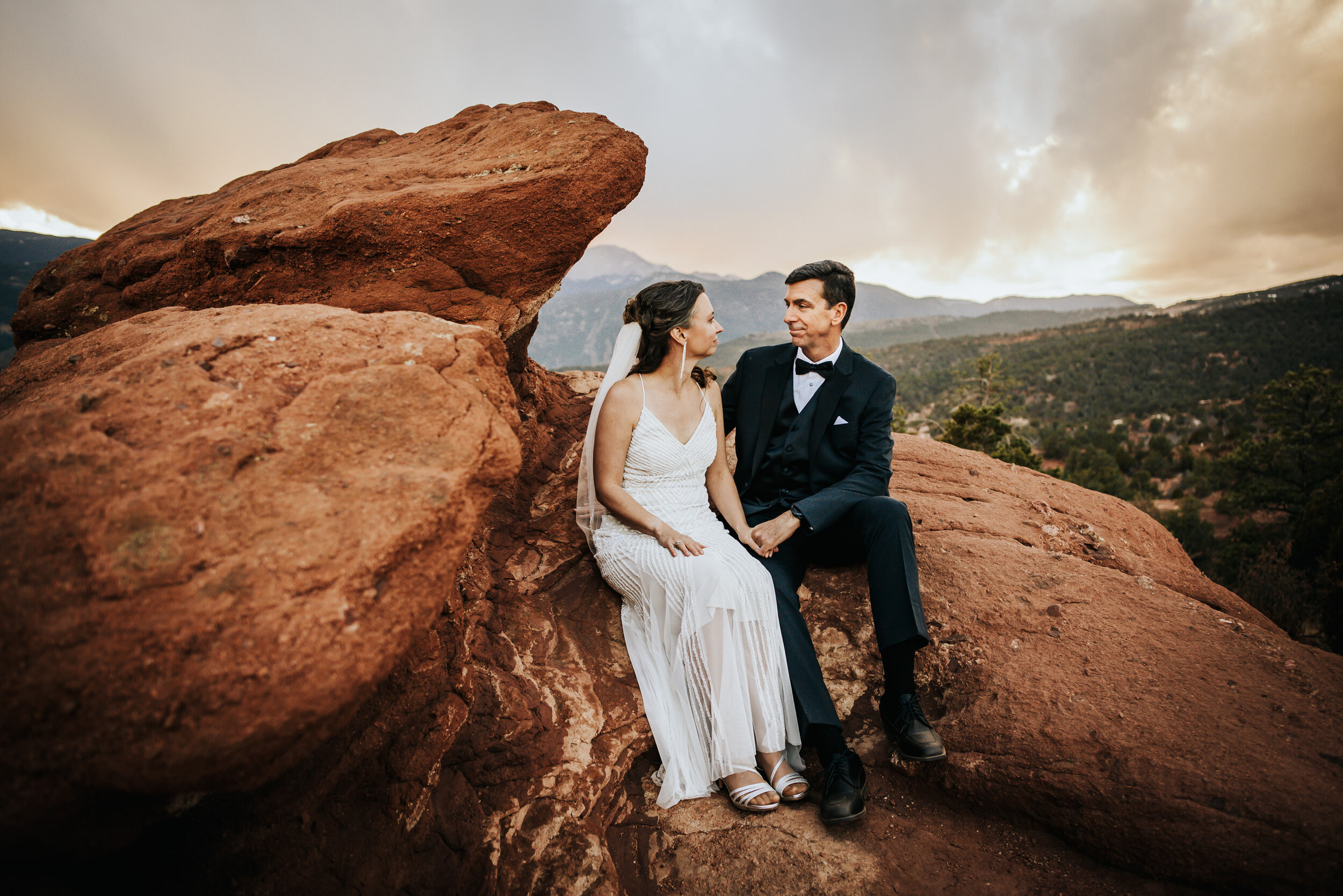 Jen Mountain Elopement Colorado Springs Sunset Garden of the Gods Husband Wife Wild Prairie Photography-18-2021.jpg