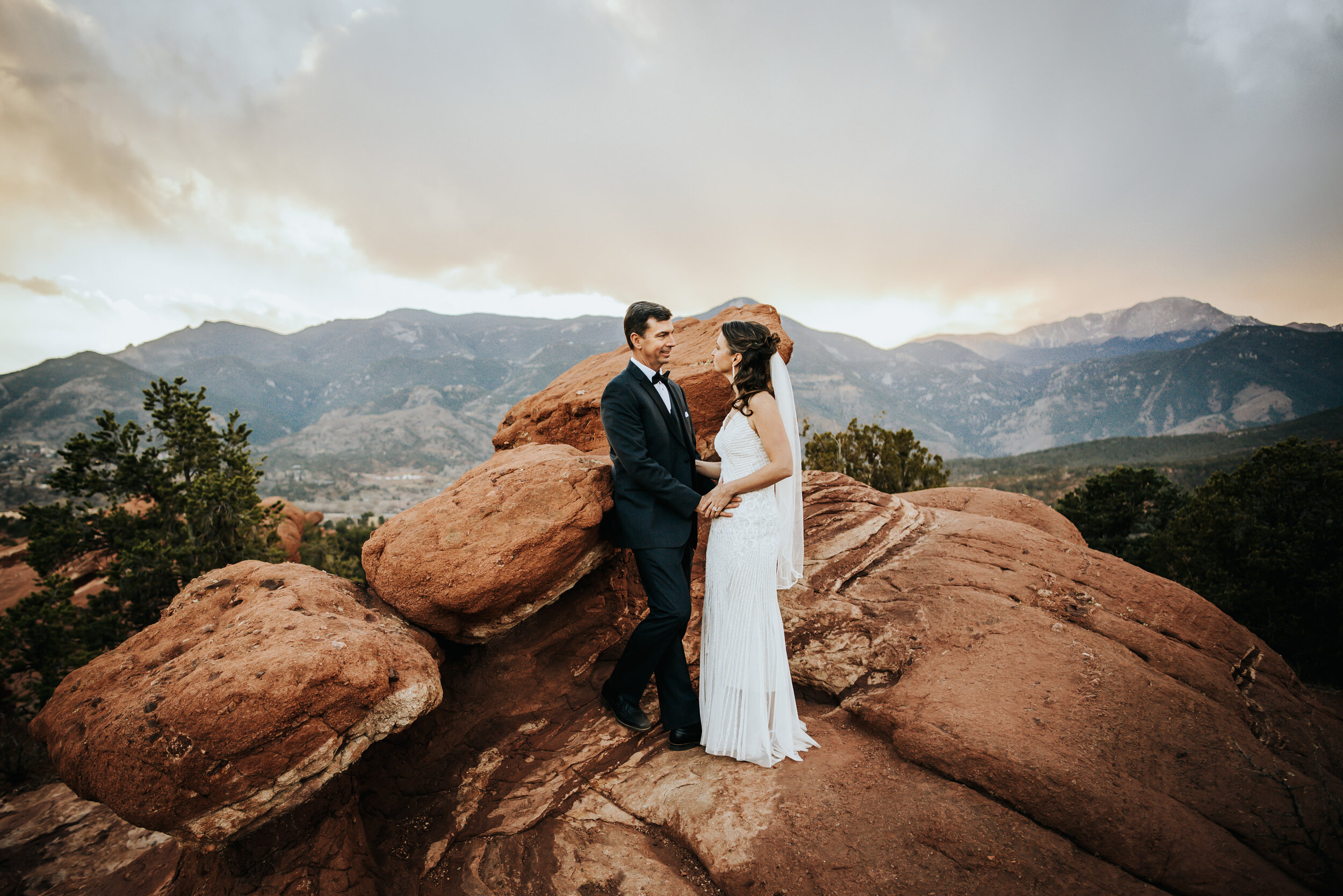 Jen Mountain Elopement Colorado Springs Sunset Garden of the Gods Husband Wife Wild Prairie Photography-19-2021.jpg