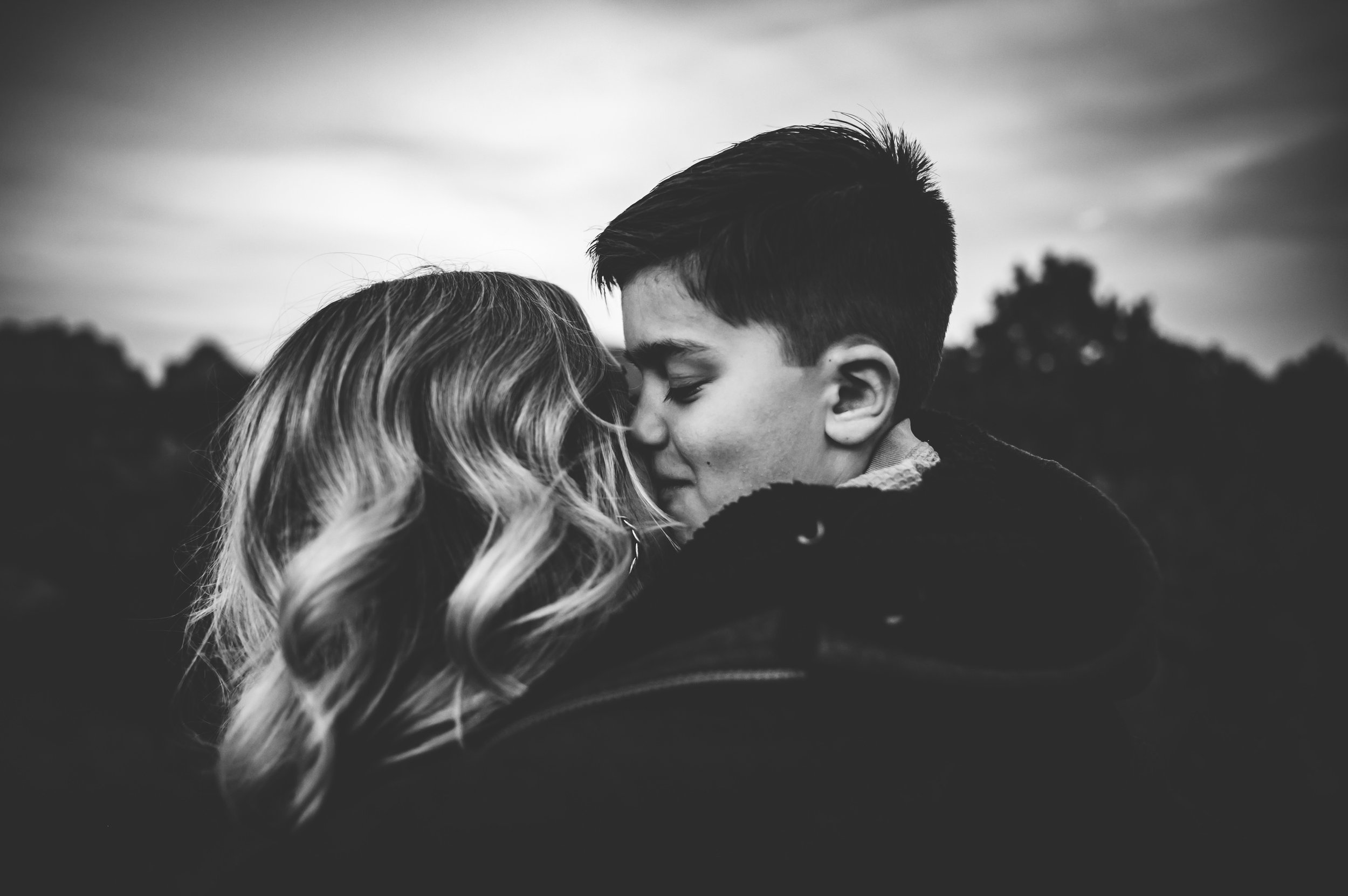 AnneMarie Jameson Family Session Colorado Springs Colorado Photographer Garden of the Gods Sunset Mountain View Husband Wife Sons Daughter Wild Prairie Photography-37-2022.jpg