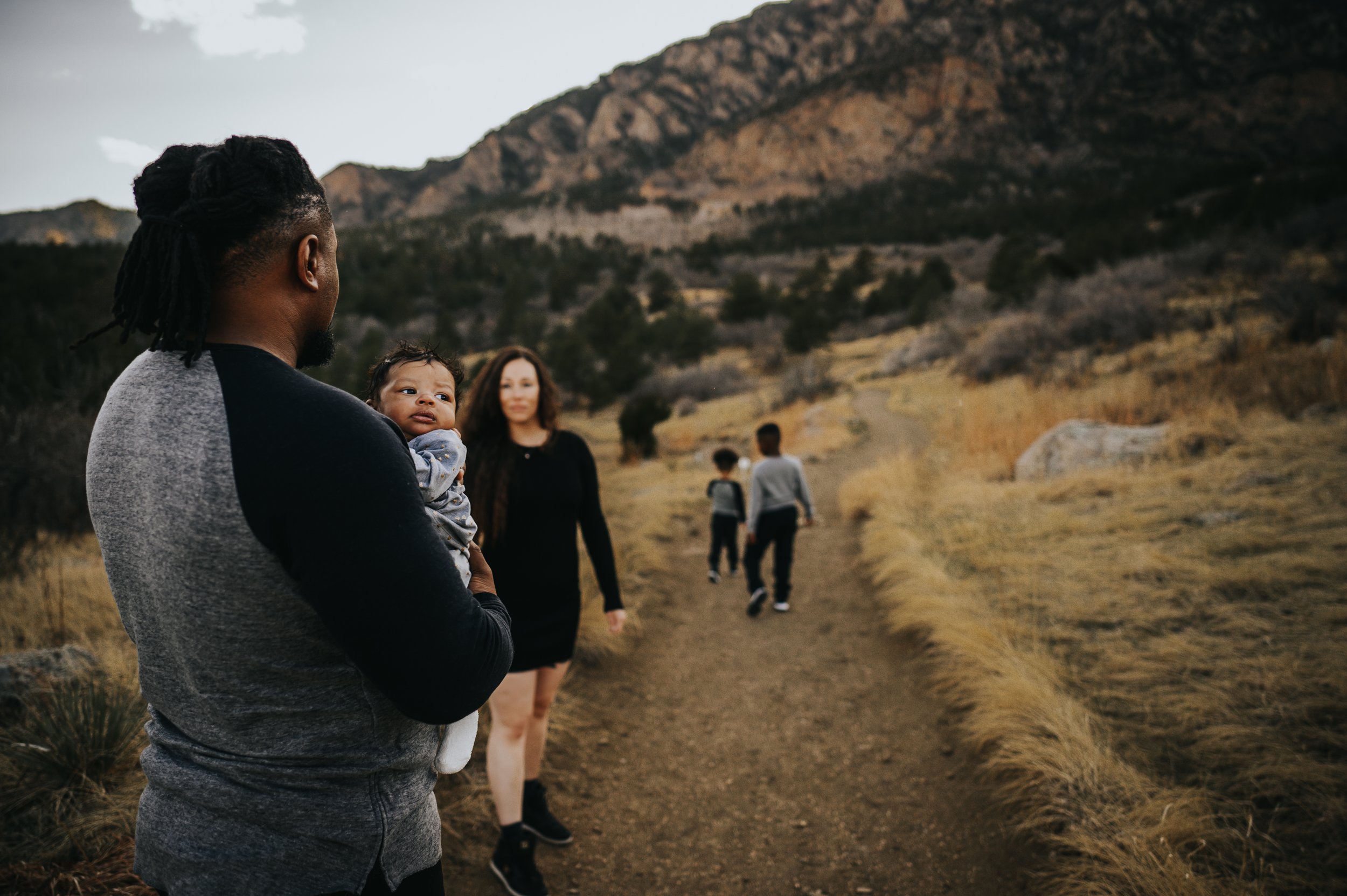 Gerald Dixon Family Session Colorado Springs Colorado Photographer Cheyenne Mountain State Park Newborn Lifestyle Brothers Wife Husband Wild Prairie Photography-16-2022.jpg