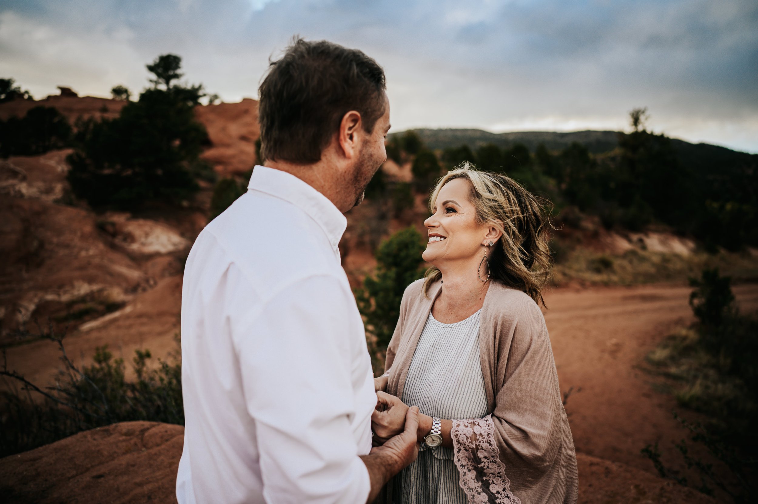 Lisa Bell Family Session Colorado Springs Colorado Photographer Garden of the Gods Anniversary Sunset Mountains Wild Prairie Photography-6-2022.jpg