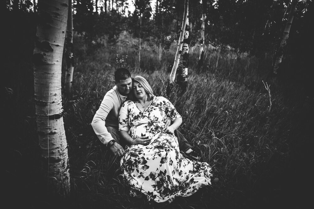 Lauran+Thomas+Maternity+Session+Colorado+Springs+Colorado+Sunset+Pikes+Peak+Rampart+Range+Husband+Wife+Pregnancy+Wild+Prairie+Photography-8-2020.jpeg