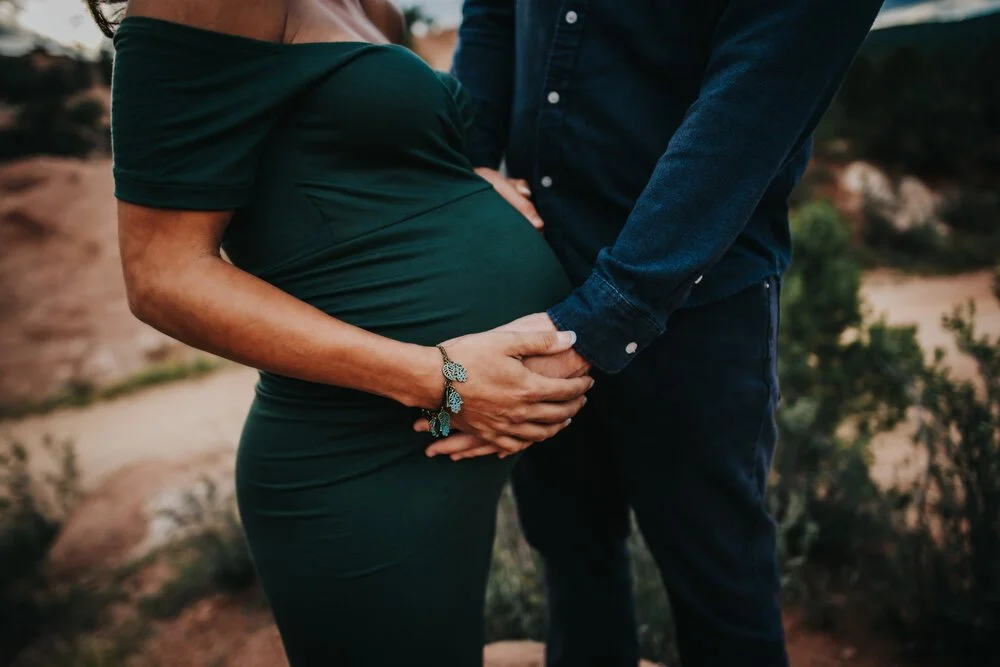 Mallory+and+Brian+Maternity+Session+Colorado+Springs+Colorado+Sunset+Garden+of+the+Gods+Mountain+View+Mother+Father+Daughter+Son+Twins+Pregnancy+Wild+Prairie+Photography-4-2020.jpeg