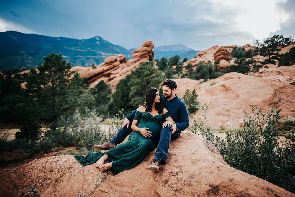 Mallory+and+Brian+Maternity+Session+Colorado+Springs+Colorado+Sunset+Garden+of+the+Gods+Mountain+View+Mother+Father+Daughter+Son+Twins+Pregnancy+Wild+Prairie+Photography-5-2020.jpeg