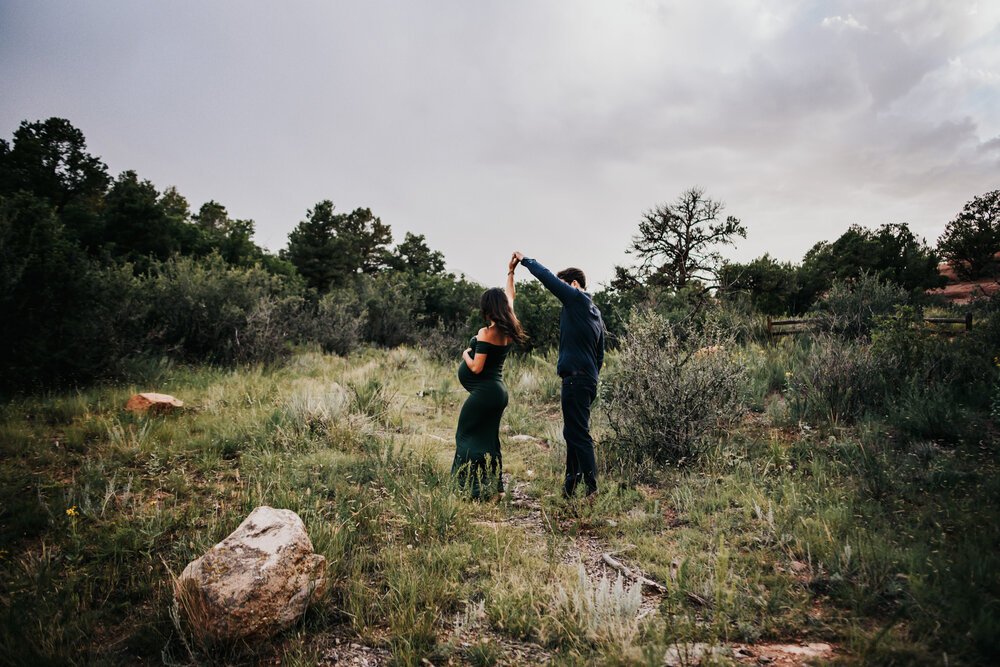 Mallory+and+Brian+Maternity+Session+Colorado+Springs+Colorado+Sunset+Garden+of+the+Gods+Mountain+View+Mother+Father+Daughter+Son+Twins+Pregnancy+Wild+Prairie+Photography-9-2020.jpeg