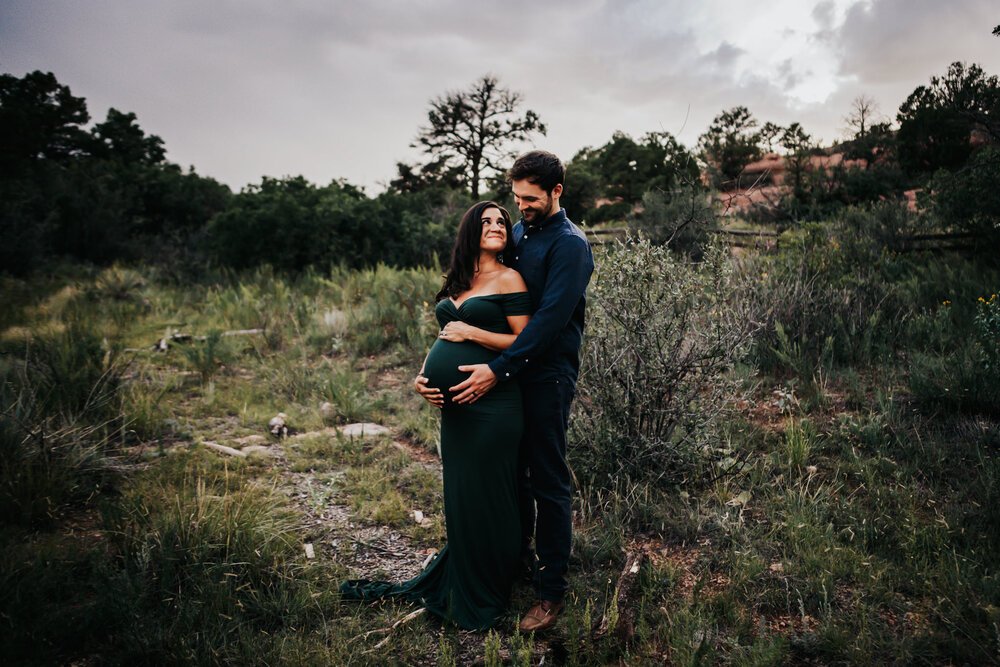 Mallory+and+Brian+Maternity+Session+Colorado+Springs+Colorado+Sunset+Garden+of+the+Gods+Mountain+View+Mother+Father+Daugher+Son+Twins+Pregnancy+Wild+Prairie+Photography-10-2020.jpeg
