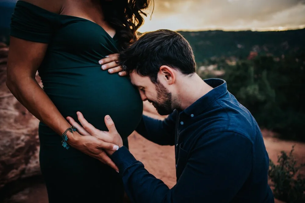 Mallory+and+Brian+Maternity+Session+Colorado+Springs+Colorado+Sunset+Garden+of+the+Gods+Mountain+View+Mother+Father+Daughter+Son+Twins+Pregnancy+Wild+Prairie+Photography-24-2020.jpeg