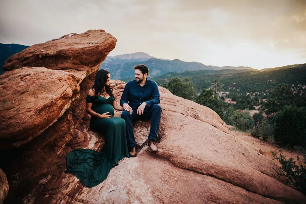 Mallory+and+Brian+Maternity+Session+Colorado+Springs+Colorado+Sunset+Garden+of+the+Gods+Mountain+View+Mother+Father+Daughter+Son+Twins+Pregnancy+Wild+Prairie+Photography-23-2020.jpeg