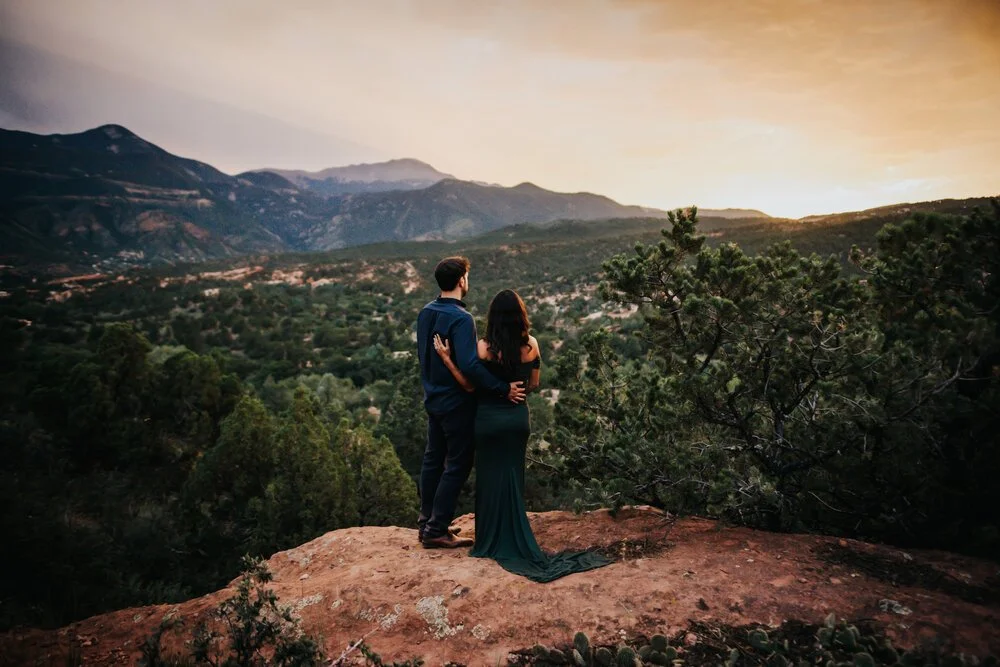 Mallory+and+Brian+Maternity+Session+Colorado+Springs+Colorado+Sunset+Garden+of+the+Gods+Mountain+View+Mother+Father+Daughter+Son+Twins+Pregnancy+Wild+Prairie+Photography-26-2020.jpeg