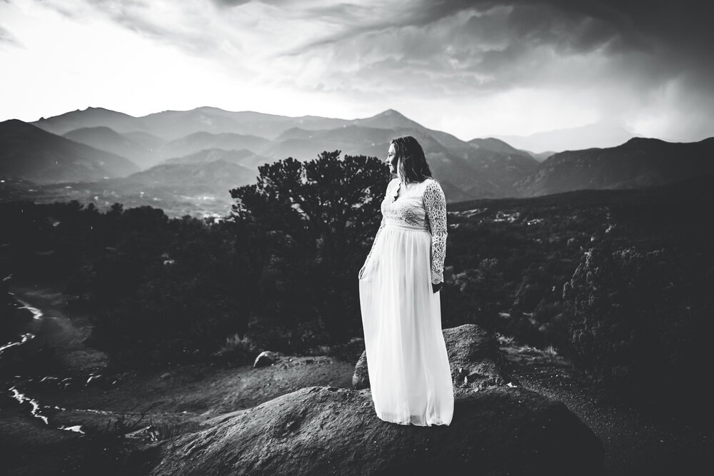 Megan+and+Dylan+Elopement+Colorado+Springs+Colorado+Sunset+Garden+of+the+Gods+Mountain+View+Wild+Prairie+Photography-24-2020.jpeg