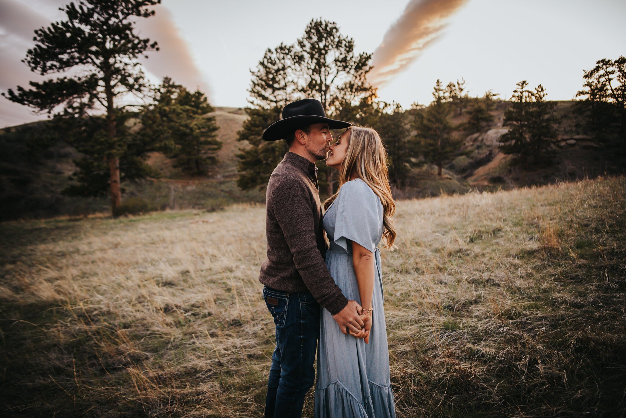 Shelby+and+Brady+Engagement+Session+Cheyenne+Wyoming+Sunset+Water+Fields+Rocks+Nature+Colorado+Photographer+Wild+Prairie+Photography-36-2020.jpeg