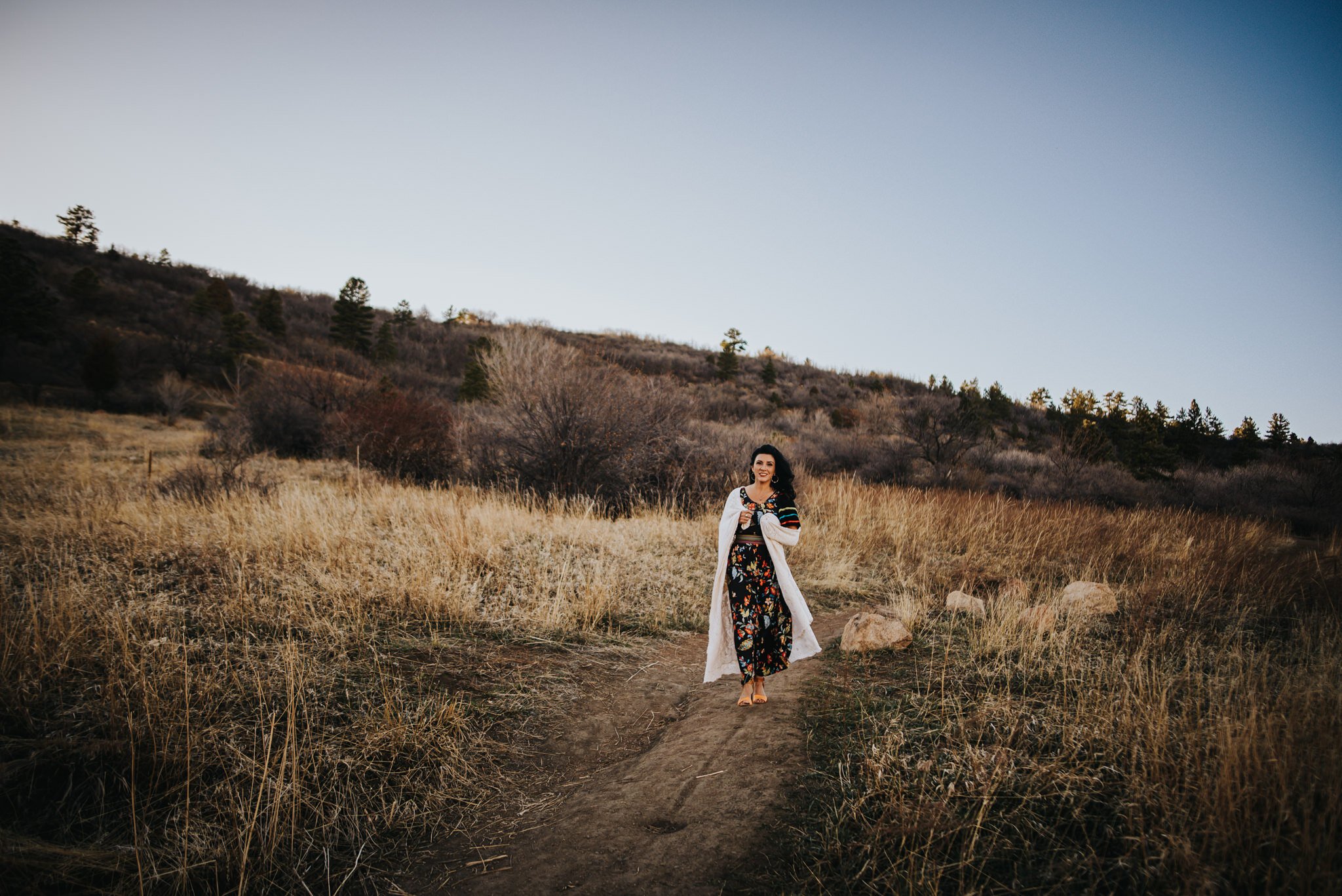 Celi+Turner+Headshots+Colorado+Springs+Colorado+Sunset+Mountains+Field+Woman+Wild+Prairie+Photography-03-2020.jpeg
