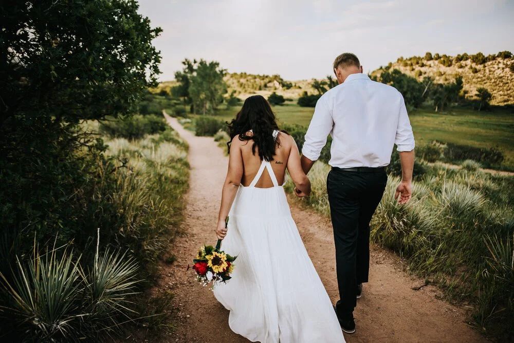 Summer Elopement in Garden of the Gods