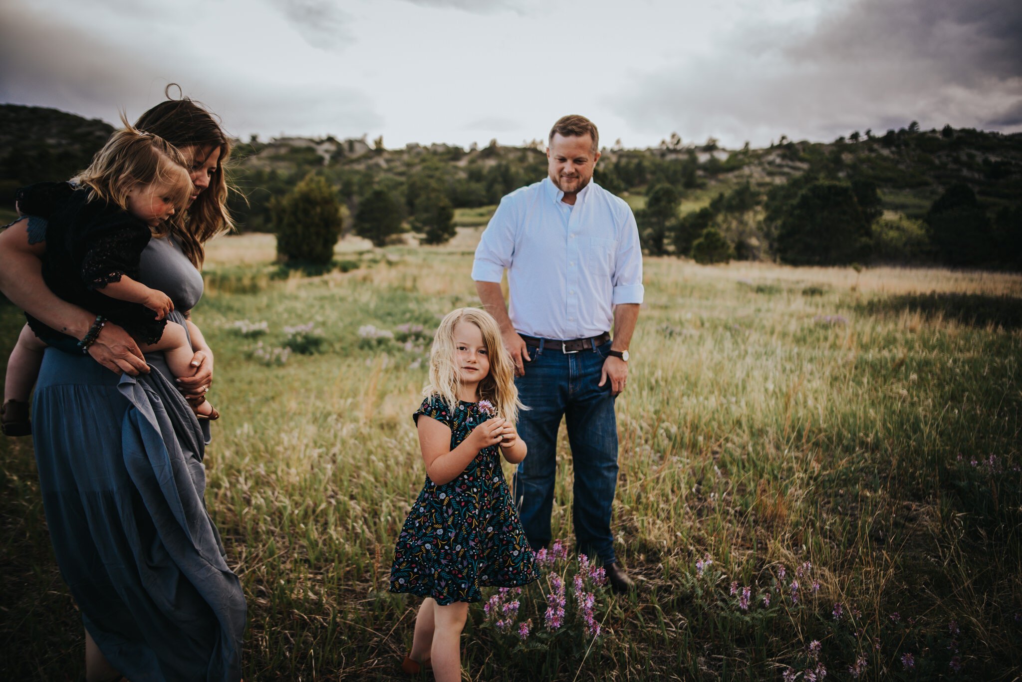 Mary+Lousia+Wiencek+Family+Session+Colorado+Springs+Colorado+Sunset+Mom+Dad+Daughters+Ute+Valley+Park+Wild+Prairie+Photography-01-2020.jpeg