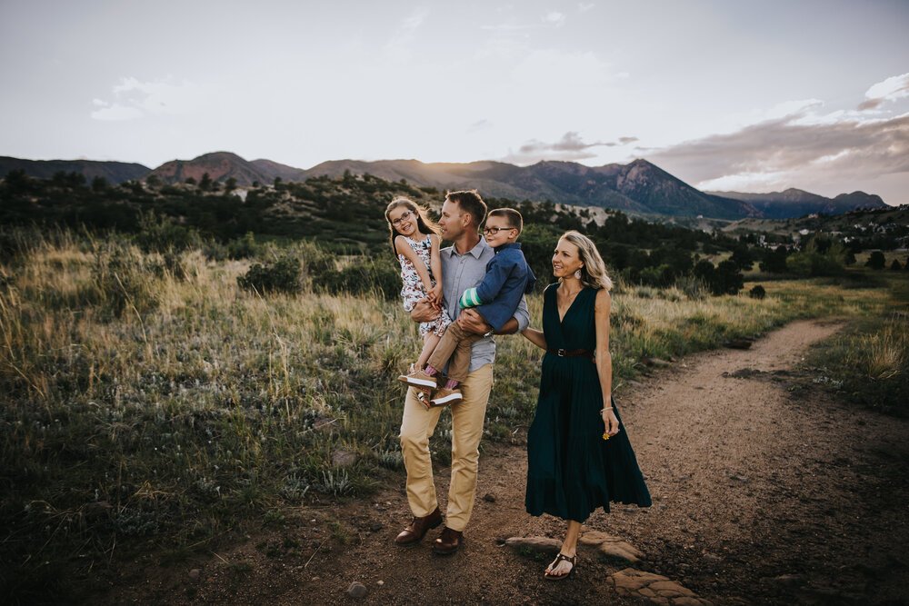 Leslie+Platz+Family+Session+Colorado+Springs+Colorado+Sunset+Ute+Valley+Park+Mountain+Views+Fields+Mother+Father+Son+Daughter+Wild+Prairie+Photography-23-2020.jpeg