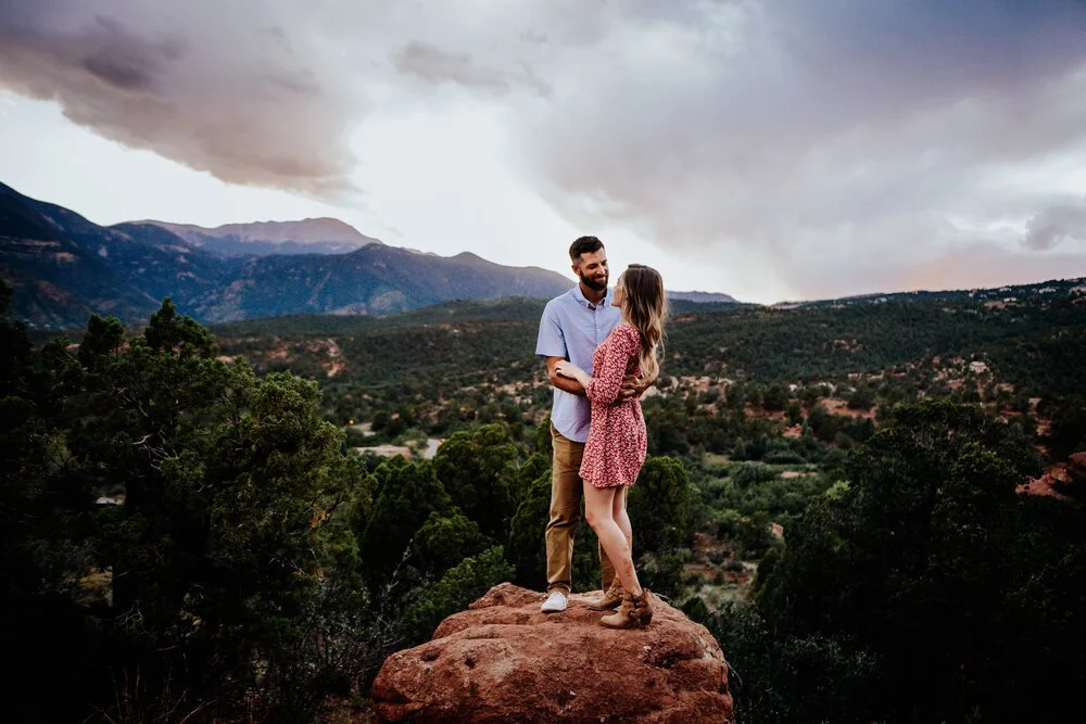 LeAnna+Hinckley+Family+Session+Colorado+Springs+Colorado+Sunset+Mountain+View+Garden+of+the+Gods+Mother+Father+Children+Wild+Prairie+Photography-27-2020.jpeg