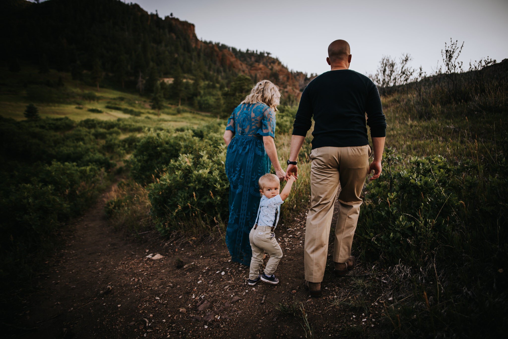 Elliott+Maternity+Family+Session+Colorado+Springs+Colorado+Cheyenne+Canyon+Mountains+Fields+Dad+Mother+Son+Pregnant+Wild+Prairie+Photography-10-2020.jpeg