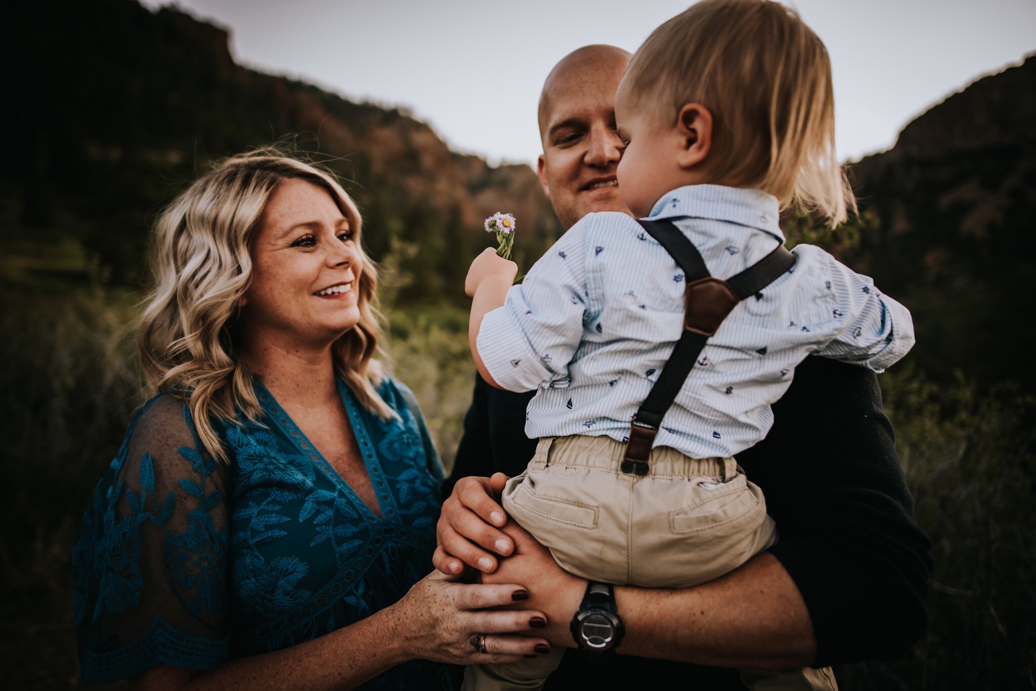 Elliott+Maternity+Family+Session+Colorado+Springs+Colorado+Cheyenne+Canyon+Mountains+Fields+Dad+Mother+Son+Pregnant+Wild+Prairie+Photography-13-2020.jpeg