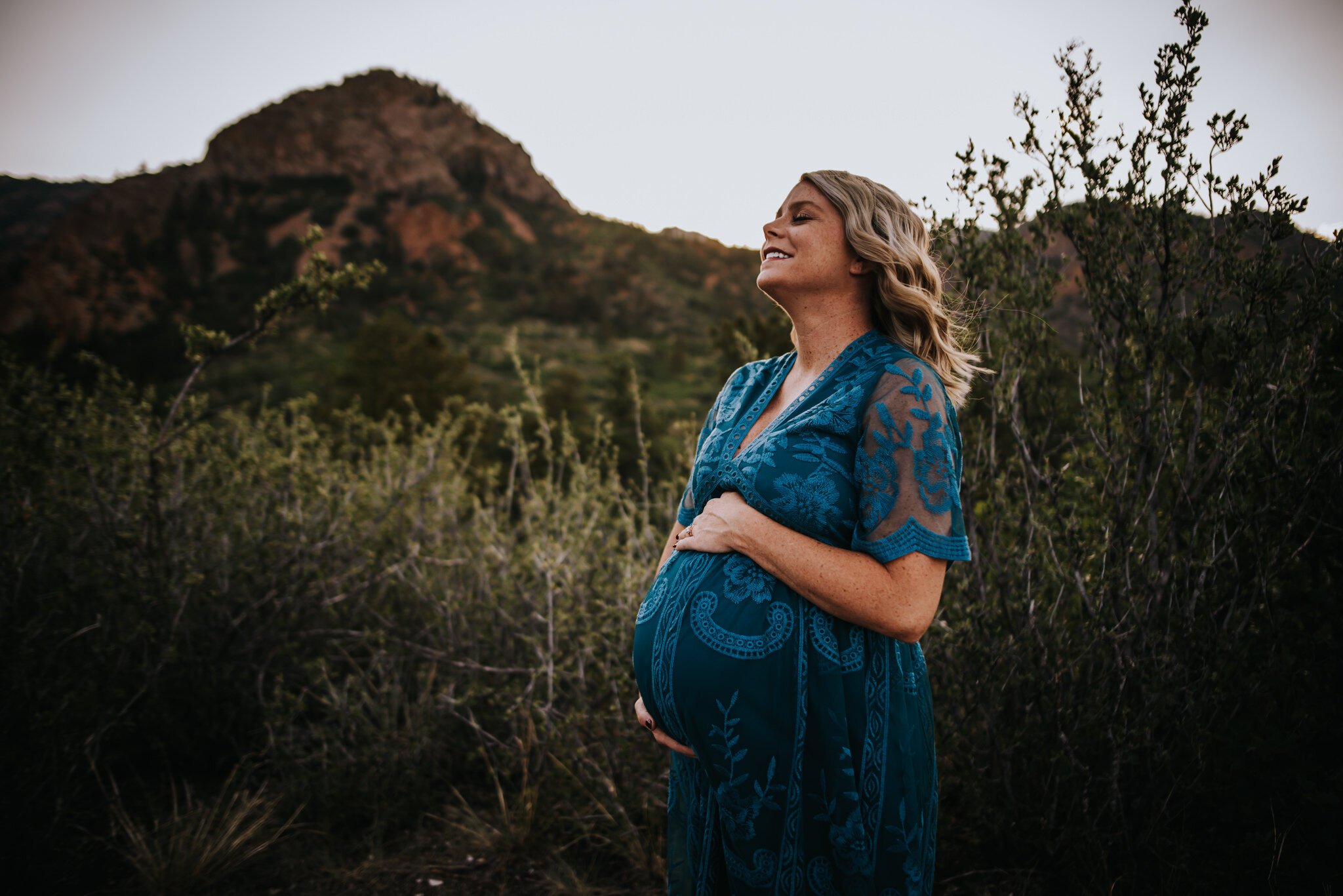 Elliott+Maternity+Family+Session+Colorado+Springs+Colorado+Cheyenne+Canyon+Mountains+Fields+Dad+Mother+Son+Pregnant+Wild+Prairie+Photography-17-2020.jpeg