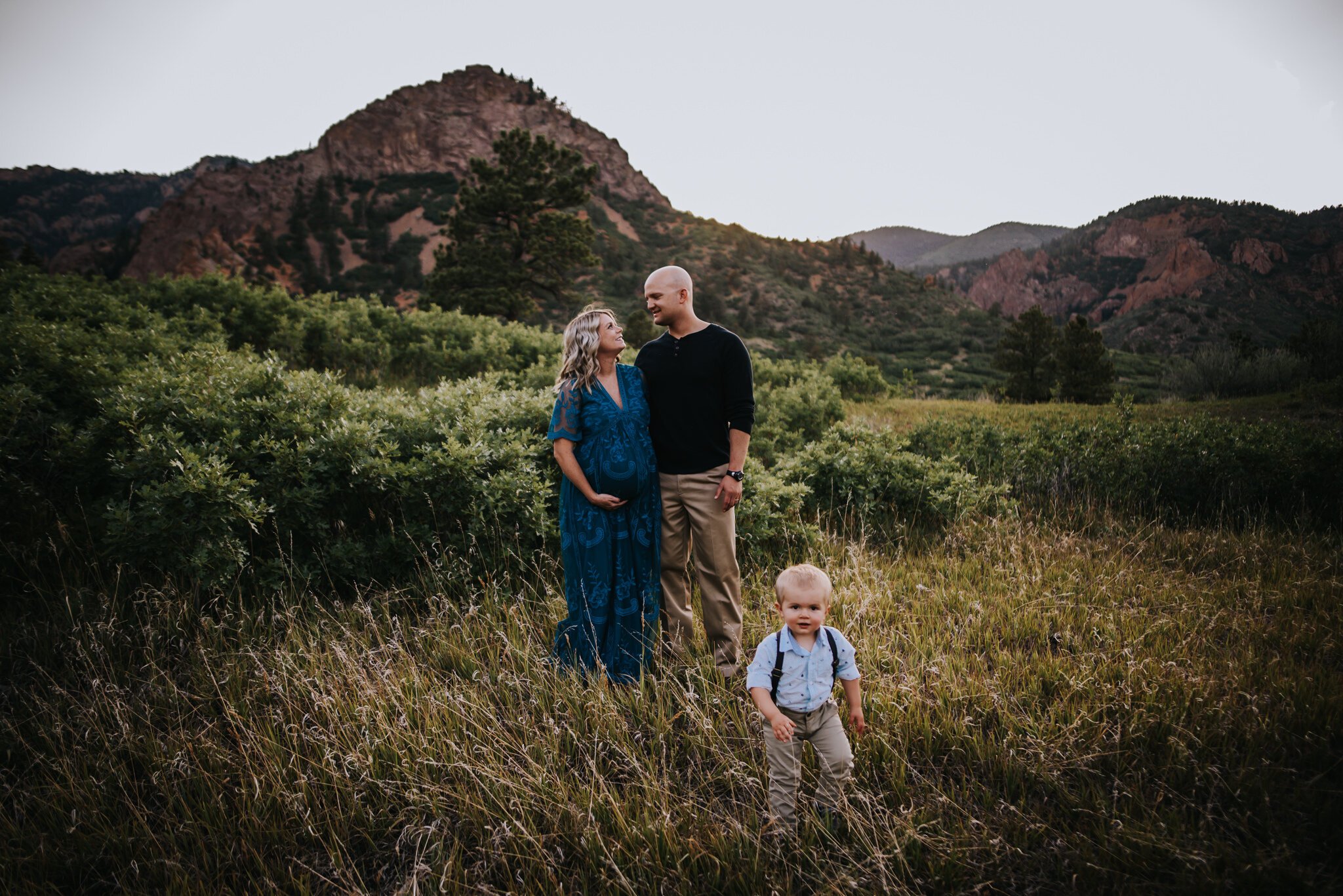 Elliott+Maternity+Family+Session+Colorado+Springs+Colorado+Cheyenne+Canyon+Mountains+Fields+Dad+Mother+Son+Pregnant+Wild+Prairie+Photography-20-2020.jpeg