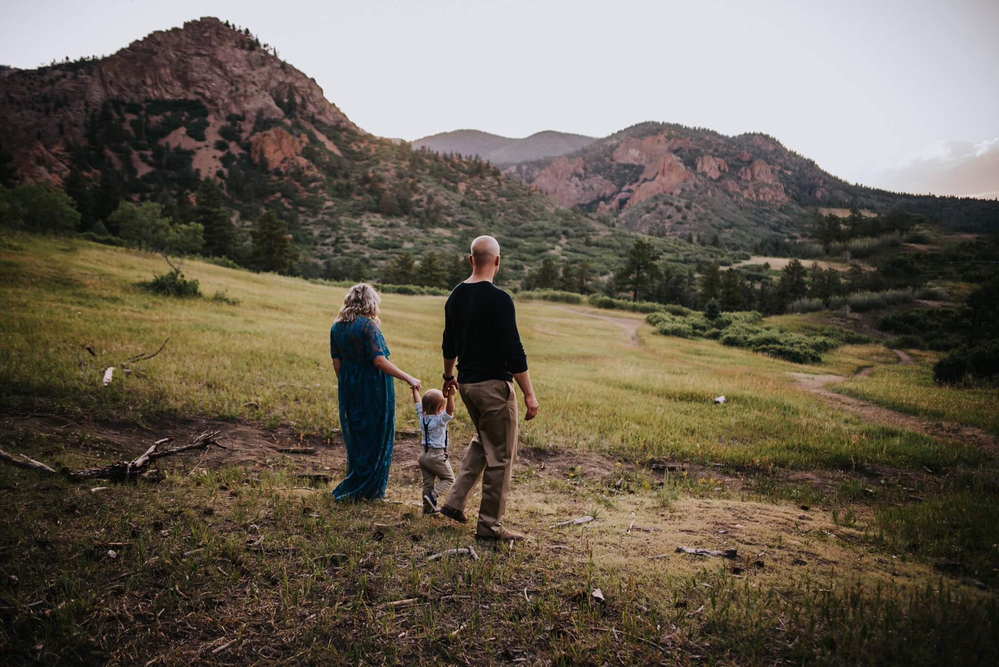 Elliott+Maternity+Family+Session+Colorado+Springs+Colorado+Cheyenne+Canyon+Mountains+Fields+Dad+Mother+Son+Pregnant+Wild+Prairie+Photography-24-2020.jpeg
