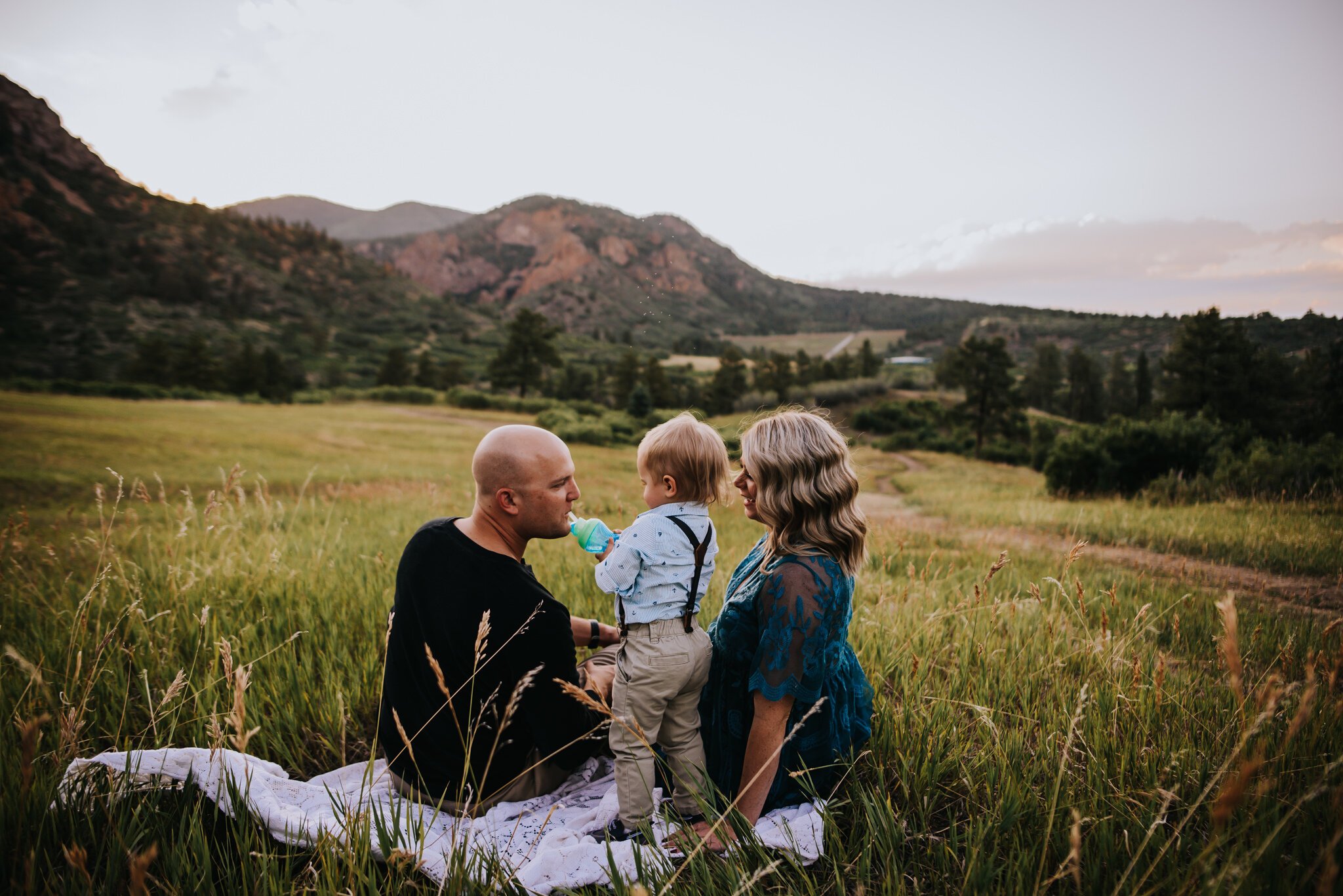 Elliott+Maternity+Family+Session+Colorado+Springs+Colorado+Cheyenne+Canyon+Mountains+Fields+Dad+Mother+Son+Pregnant+Wild+Prairie+Photography-28-2020.jpeg