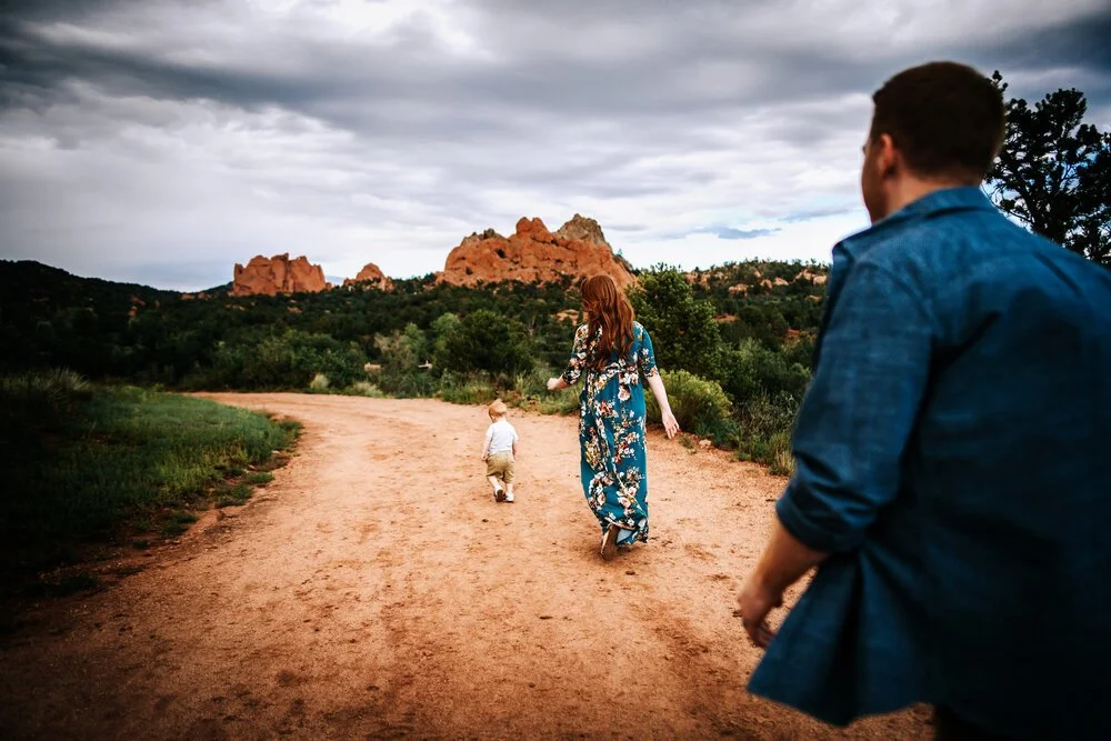 Makenna+Holmes+Family+Session+Colorado+Springs+Colorado+Sunset+Garden+of+the+Gods+Mountain+View+Mother+Father+Son+Wild+Prairie+Photography-5-2020.jpeg
