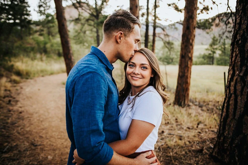 Agata+Przystupa+Family+Session+Colorado+Springs+Colorado+Cheyenne+Canyon+Mom+Dad+Daughter+Sons+Daughter+Sunset+Mountains+Fields+Trees+Wild+Prairie+Photography-4-2020.jpeg