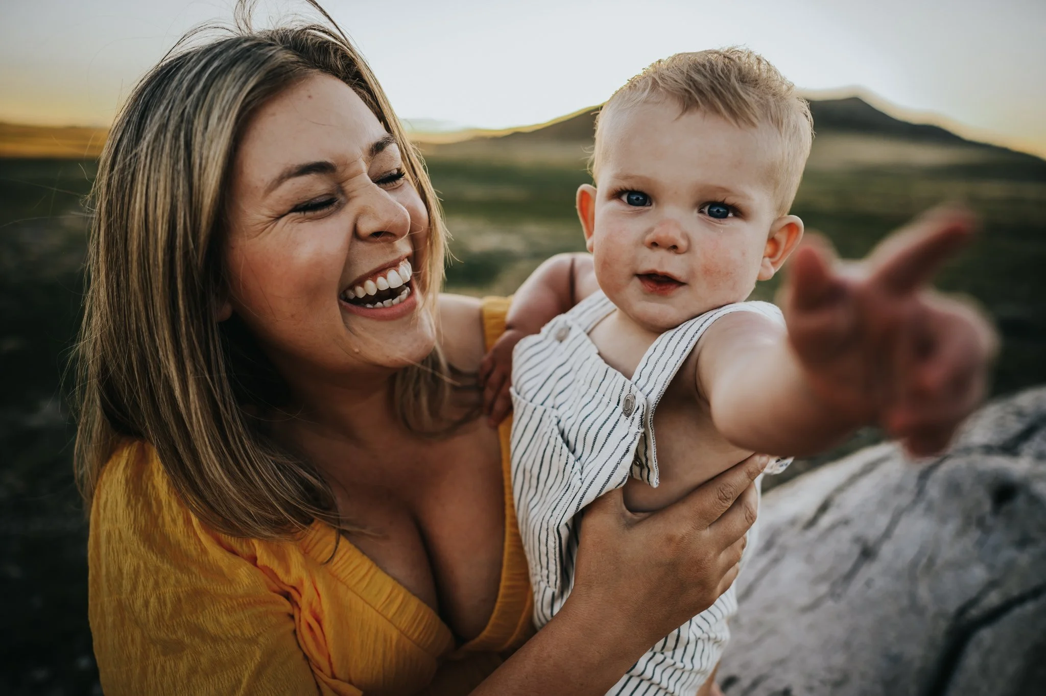 Ashley Gettman Family Session Colorado Springs Photographer Sunset Dream Stream Eleven Mile Wild Prairie Photography-3-2022.jpg