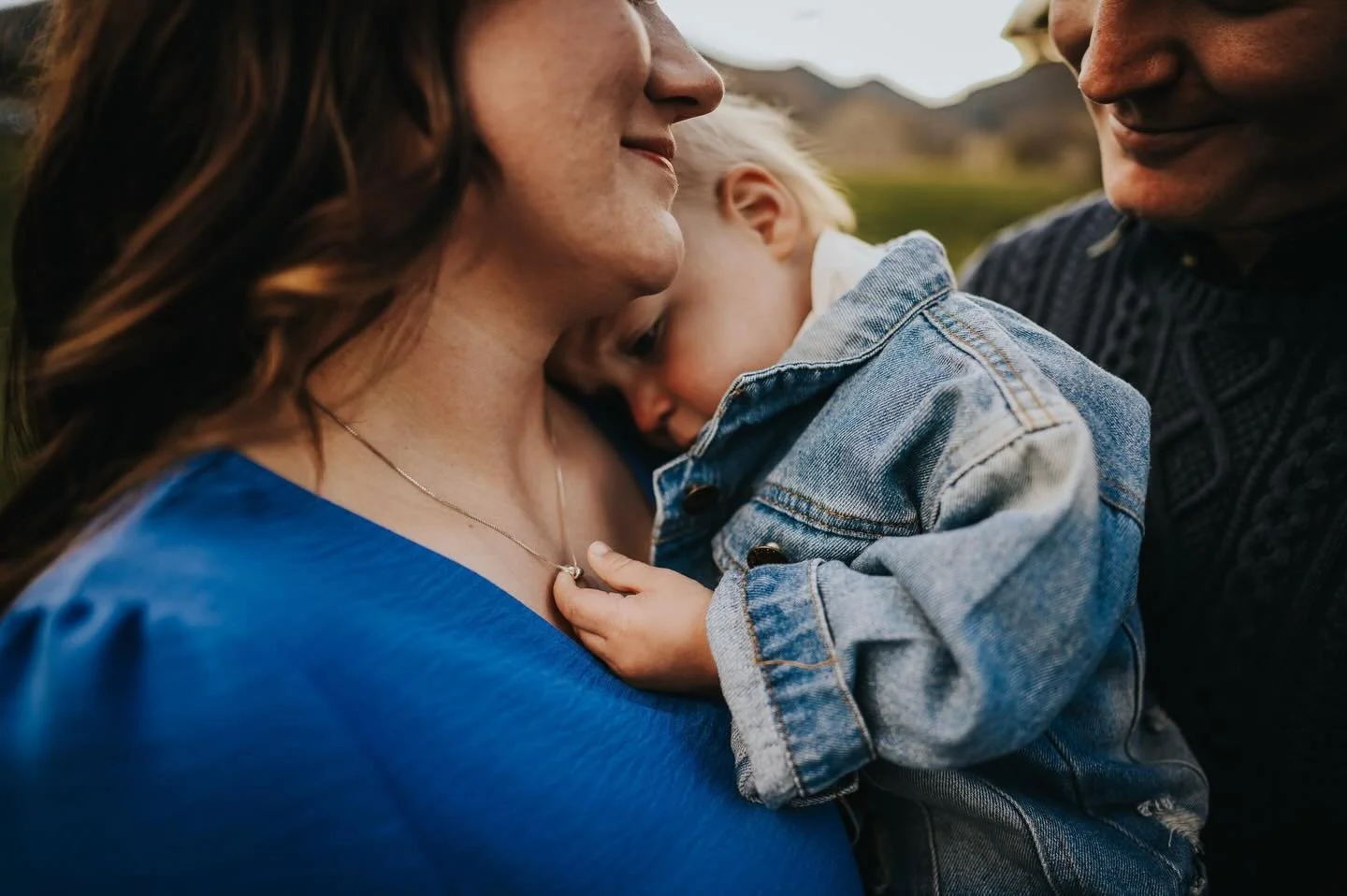 I know the weekend was probably full and noisy, and you&rsquo;re probably moving through the start of the week in the best way you can. I just wanted to place this little reminder where you could find it.

If a 2026 session or celebration has been tu