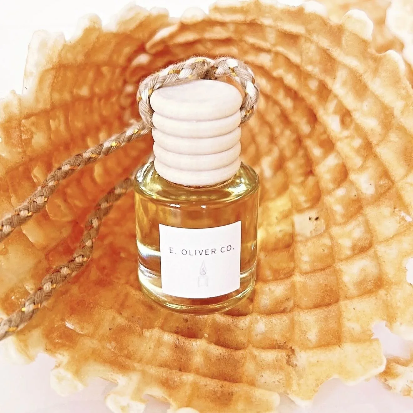 🍦 It&rsquo;s Back! The Sweetest Scent of the Season 🍦
Our fan-favorite Vanilla Waffle Cone Car Diffuser is officially BACK IN STOCK.
Transform your daily commute into a trip to your favorite creamery. With notes of warm sugar, rich buttery vanilla,