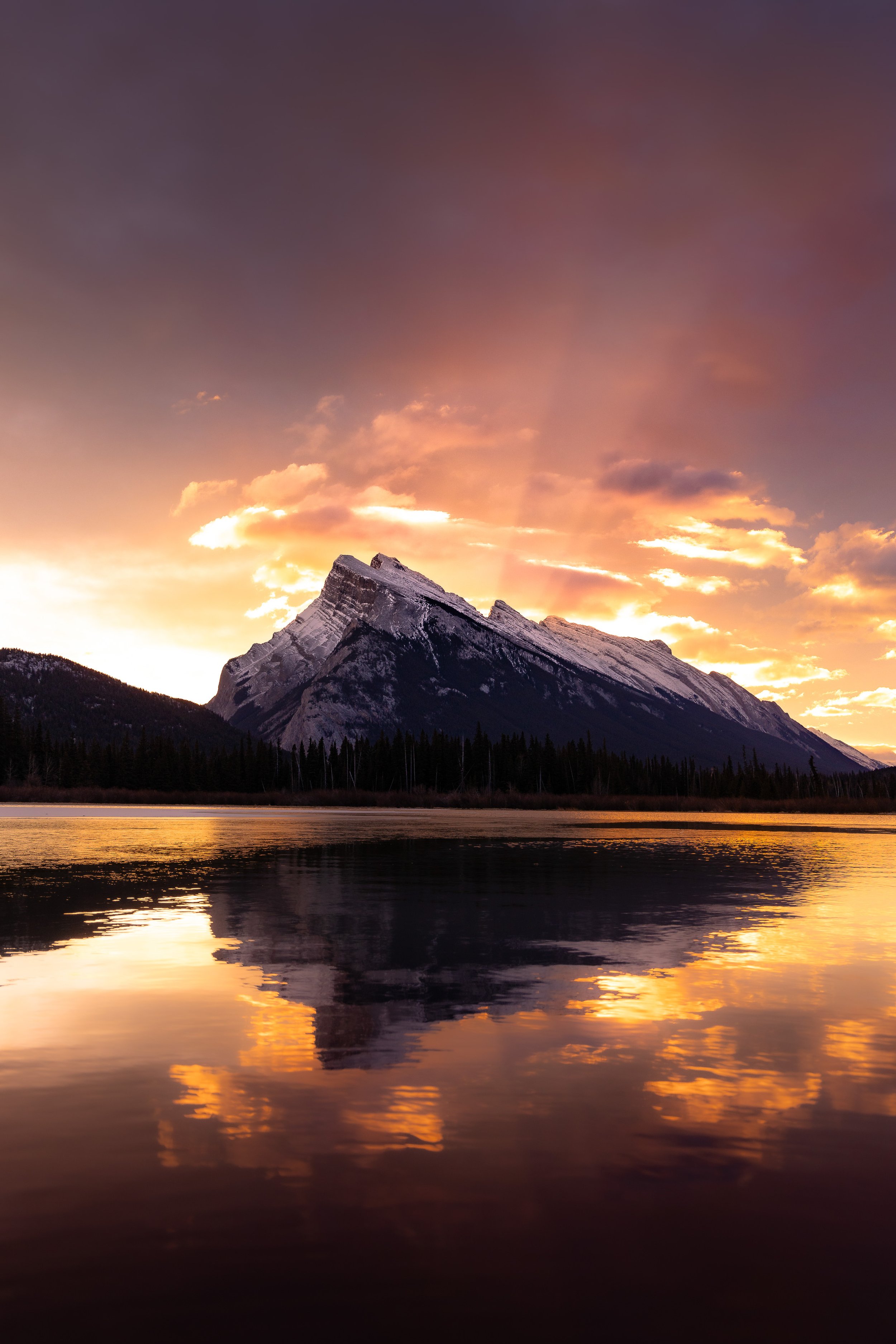 Sunrise beams over raundle-8866-30.jpg