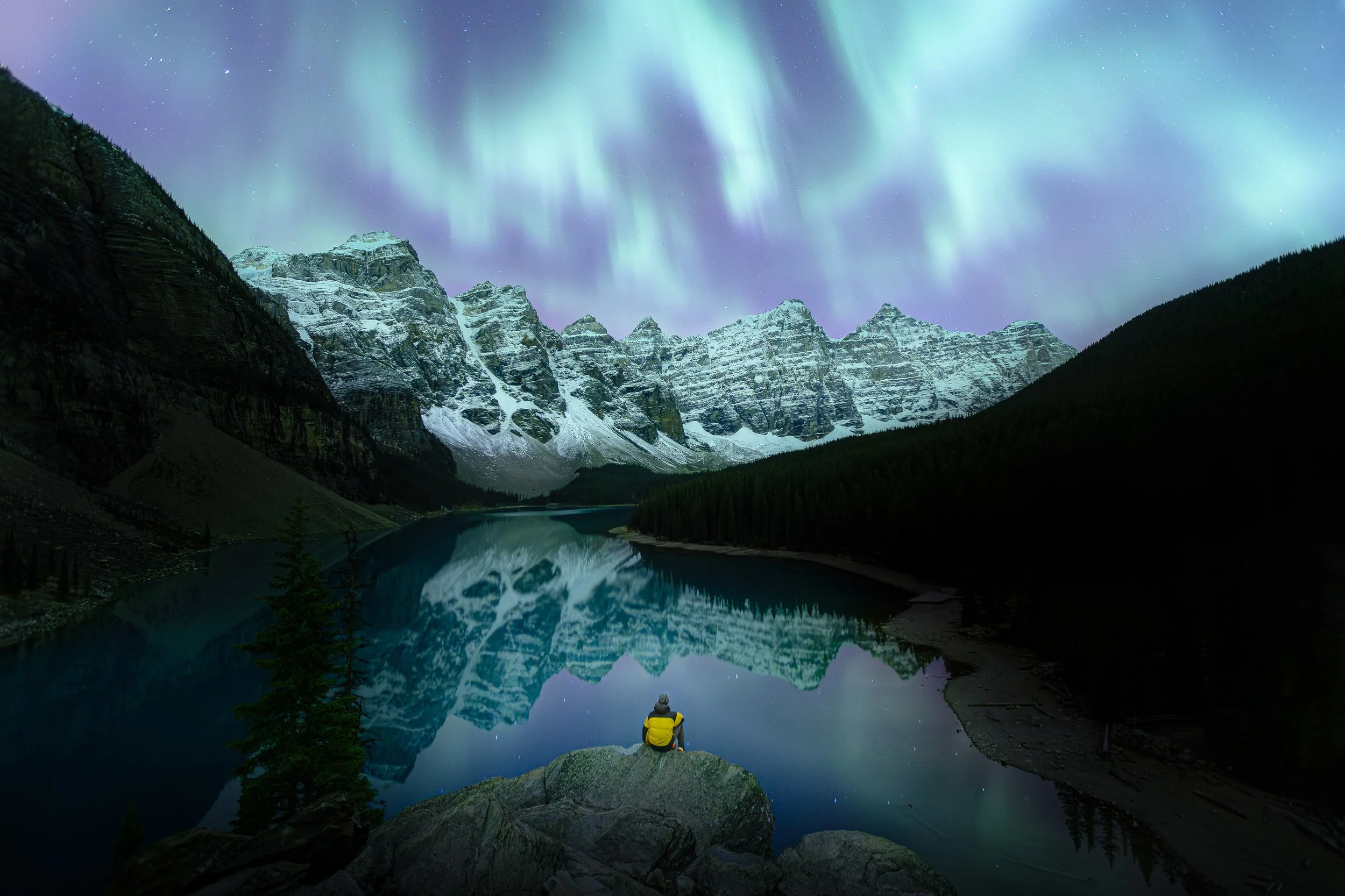 Moraine lake Aurora--3-29.jpg
