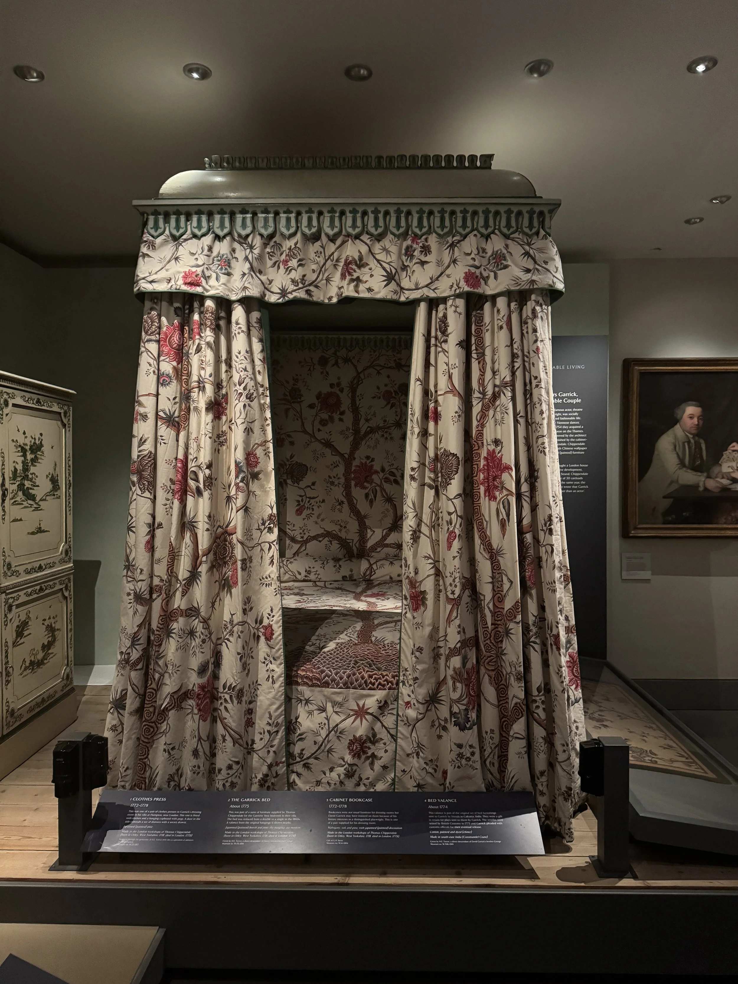 Victoria &amp; Albert Museum