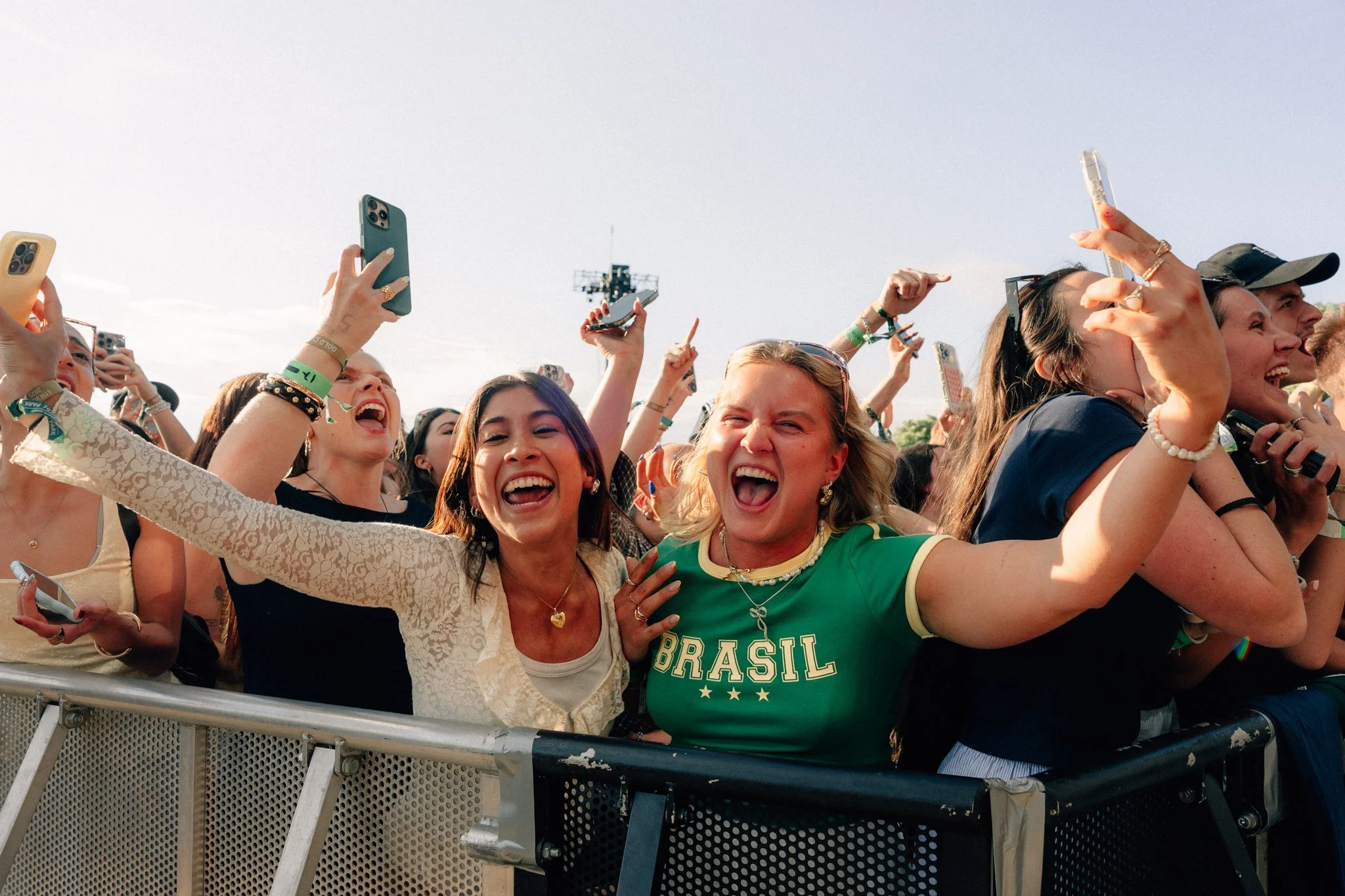 NOAH KAHAN_@BETHANMILLERCO_GRACIE ABRAMS-29.jpg