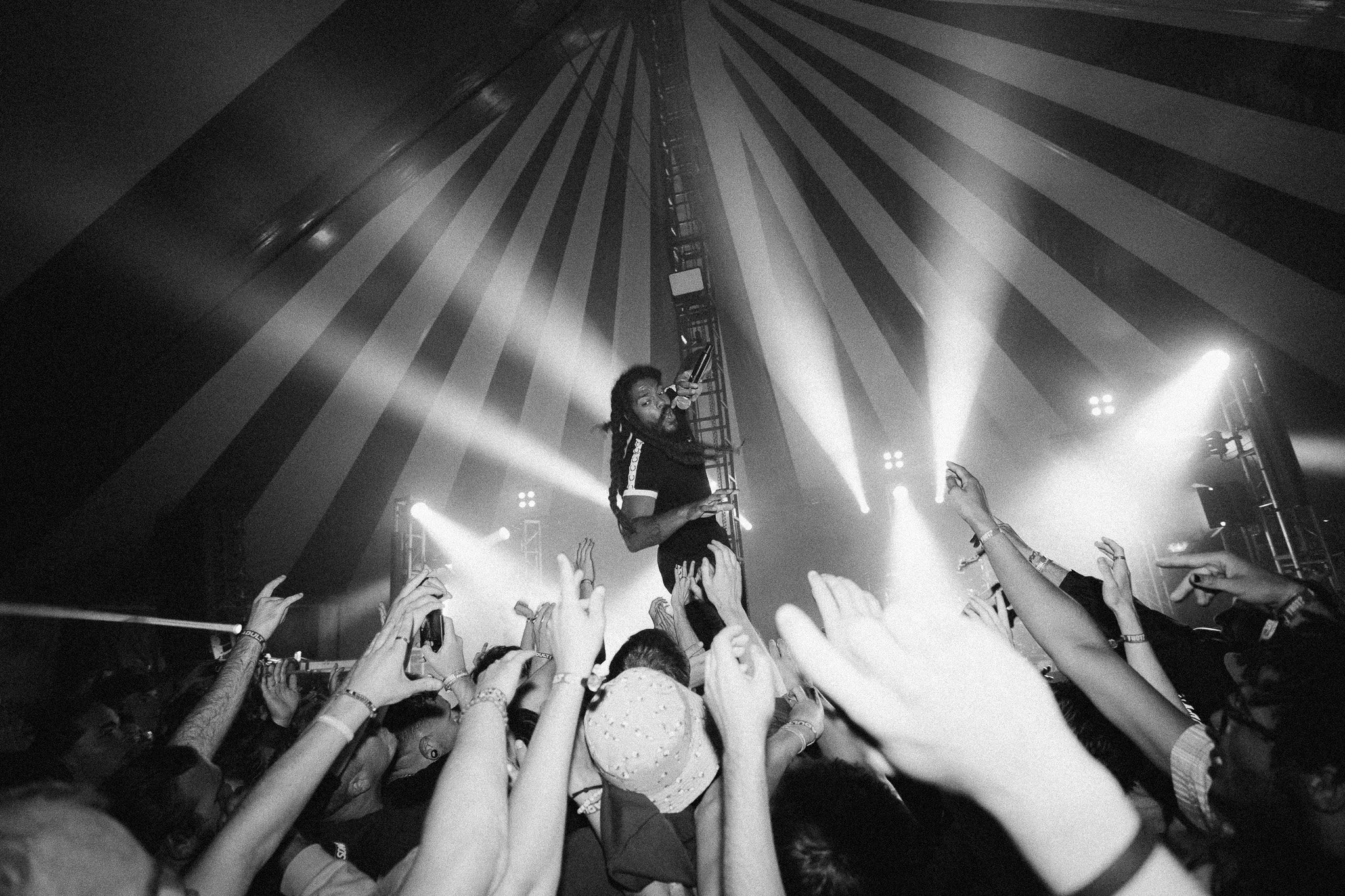 BOB VYLAN_SUNDAY_@BETHANMILLERCO-13.jpg