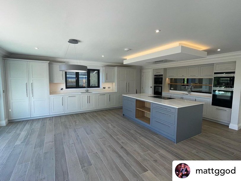 Amazing design and installation by @mattggod of this new Pembrey in-frame by @burbidgekitchens in Pale smoke and Dark lead grey. Bespoke units made by us here at DG Kitchens to Matt&rsquo;s exact requirements. Loving the uplighting in the bulkhead ov