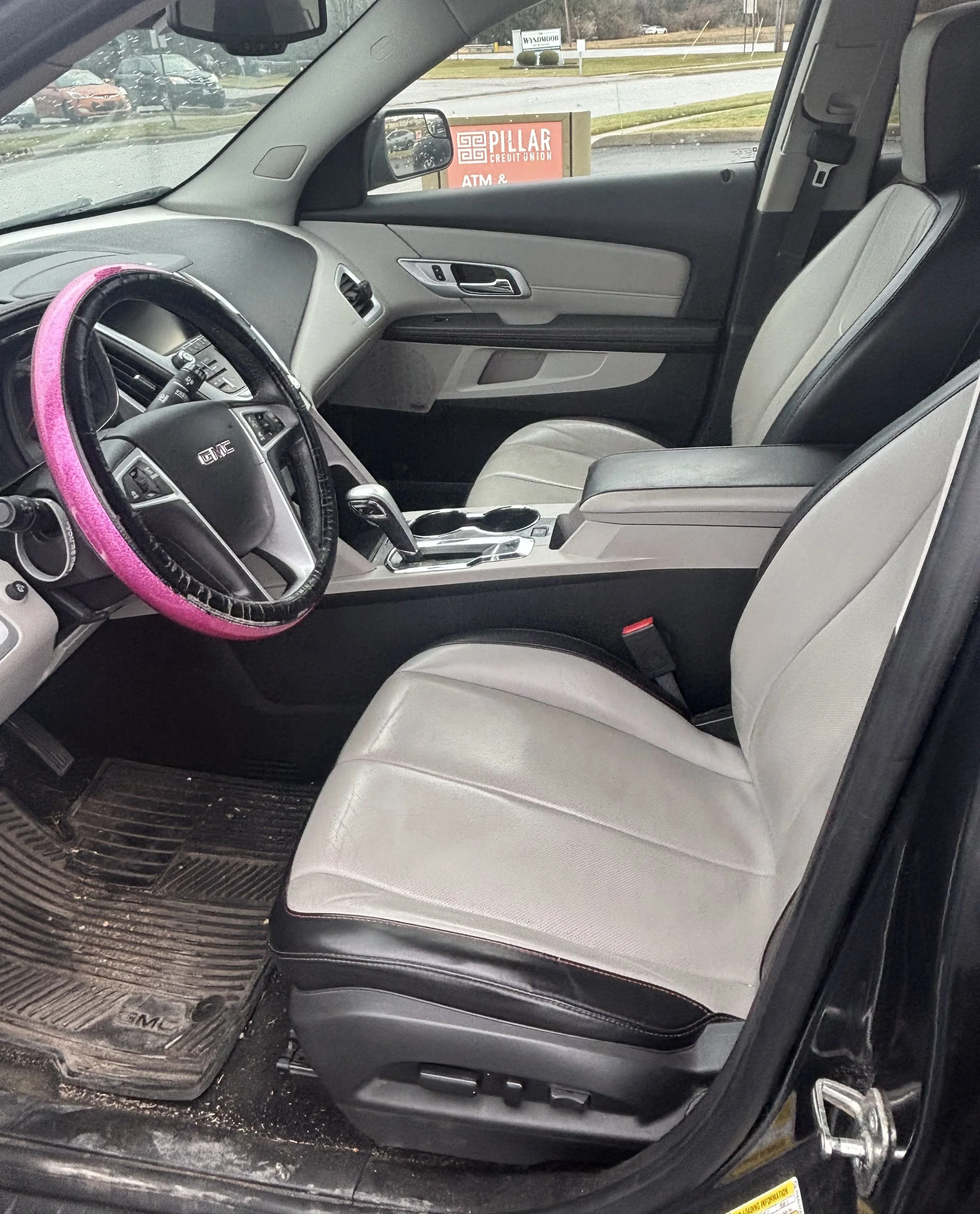 2013 GMC Inside Seats.jpg