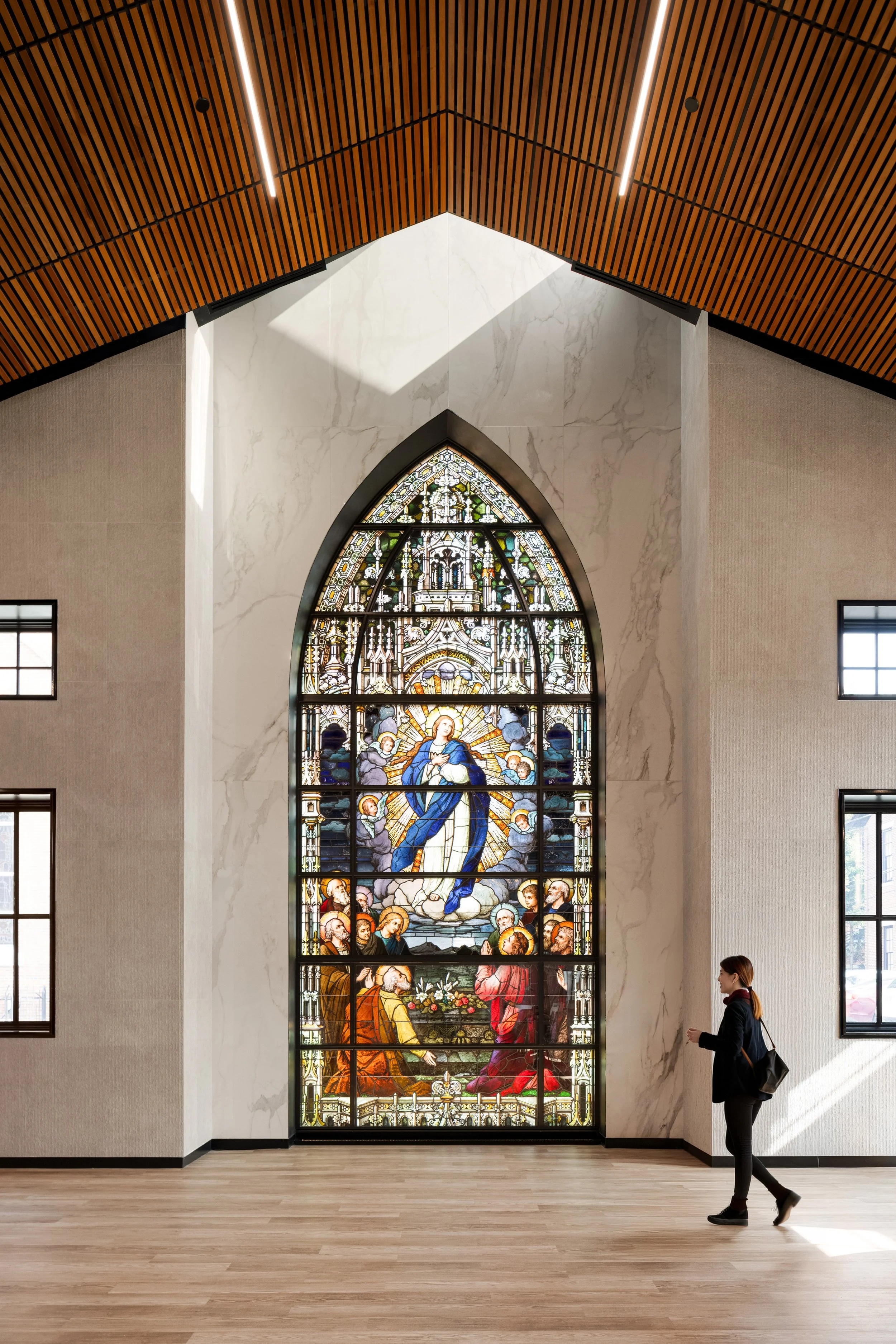 St Mary Interior-005.jpg