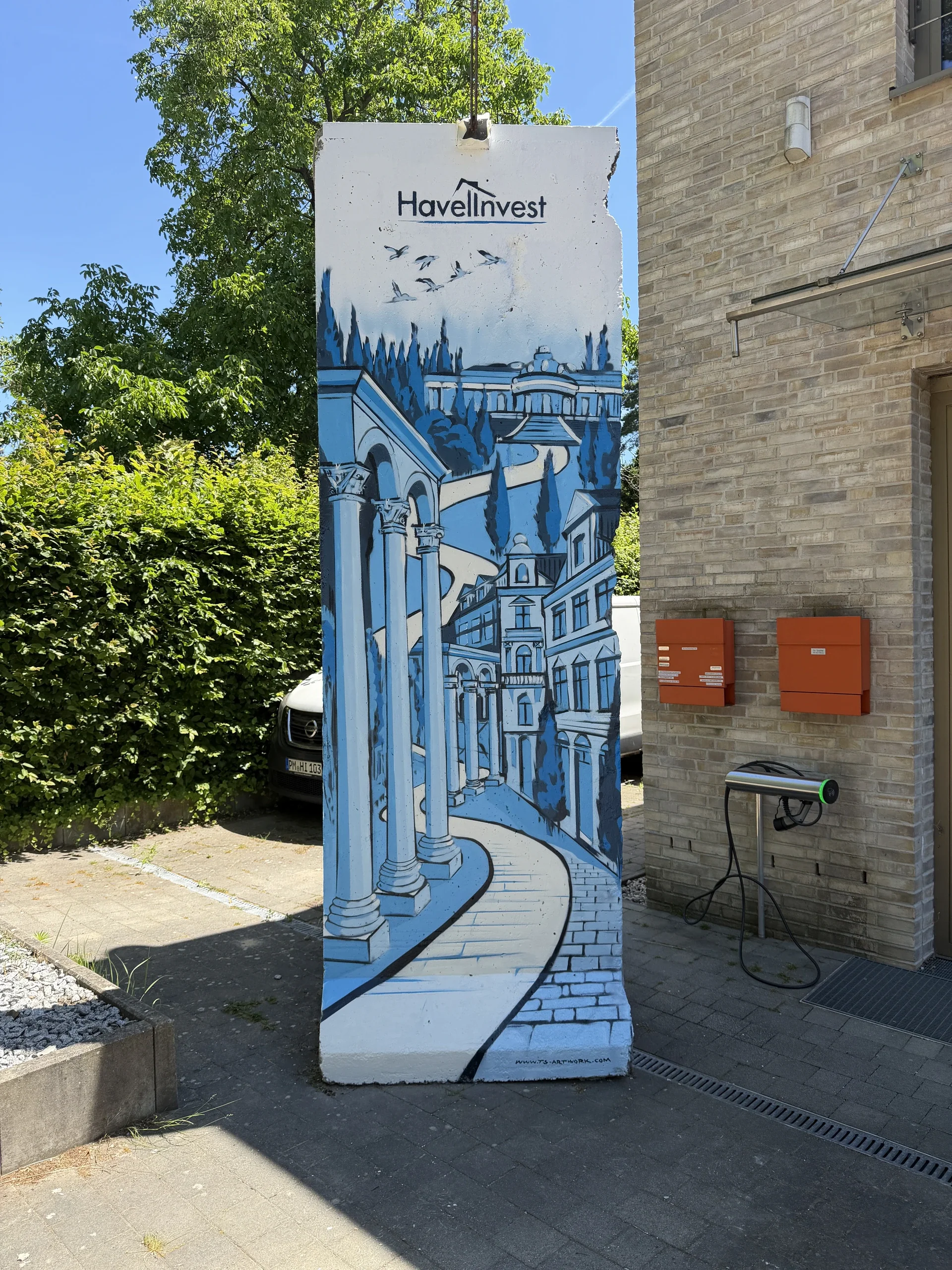 HavelInvest Mauerstück Kleinmachnow