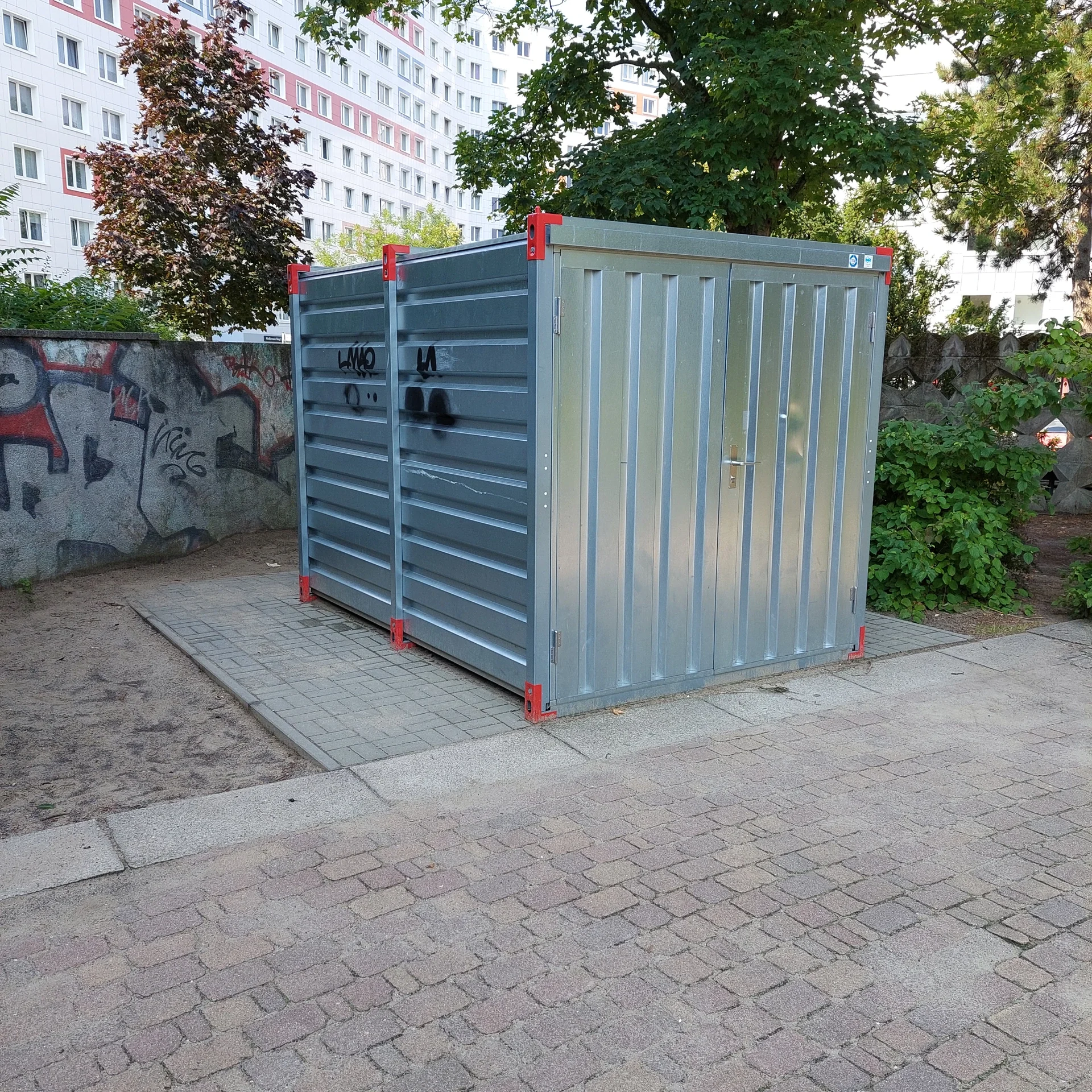 ts-artwork--portfolio--schule-roederplatz--01.webp