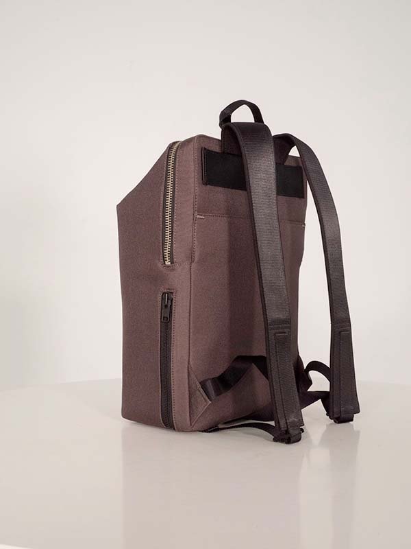 Louie - EDC Backpack  Modern bags for everyday — COLUMNS
