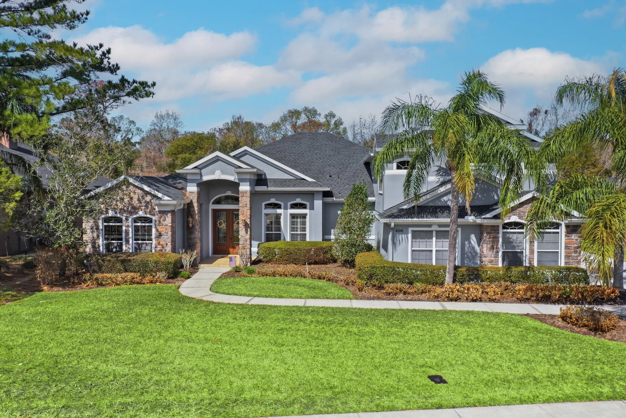 *408 Avondale Ct 001.jpg