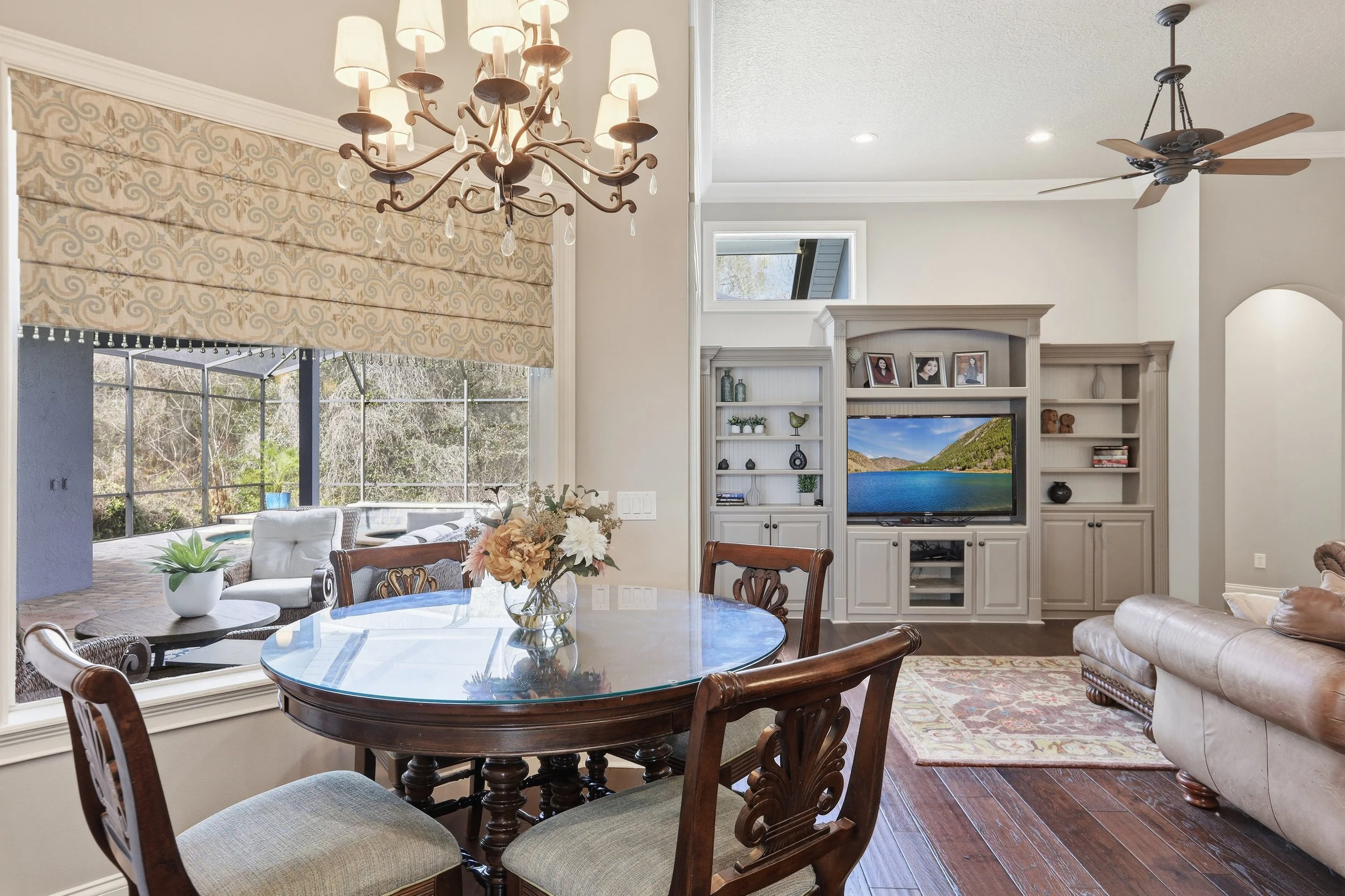 *408 Avondale Ct 018.jpg